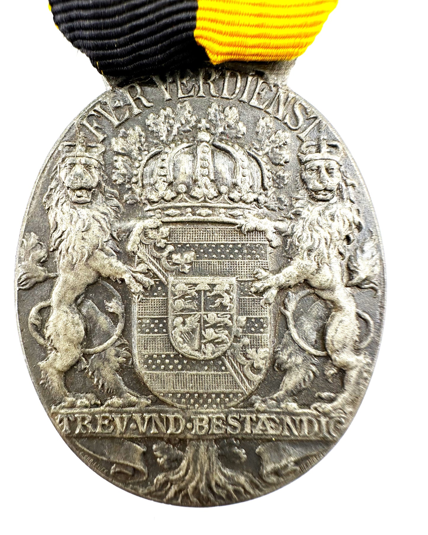Saxe-Coburg Gotha Carl Eduard Oval Medal - Derrittmeister Militaria Group