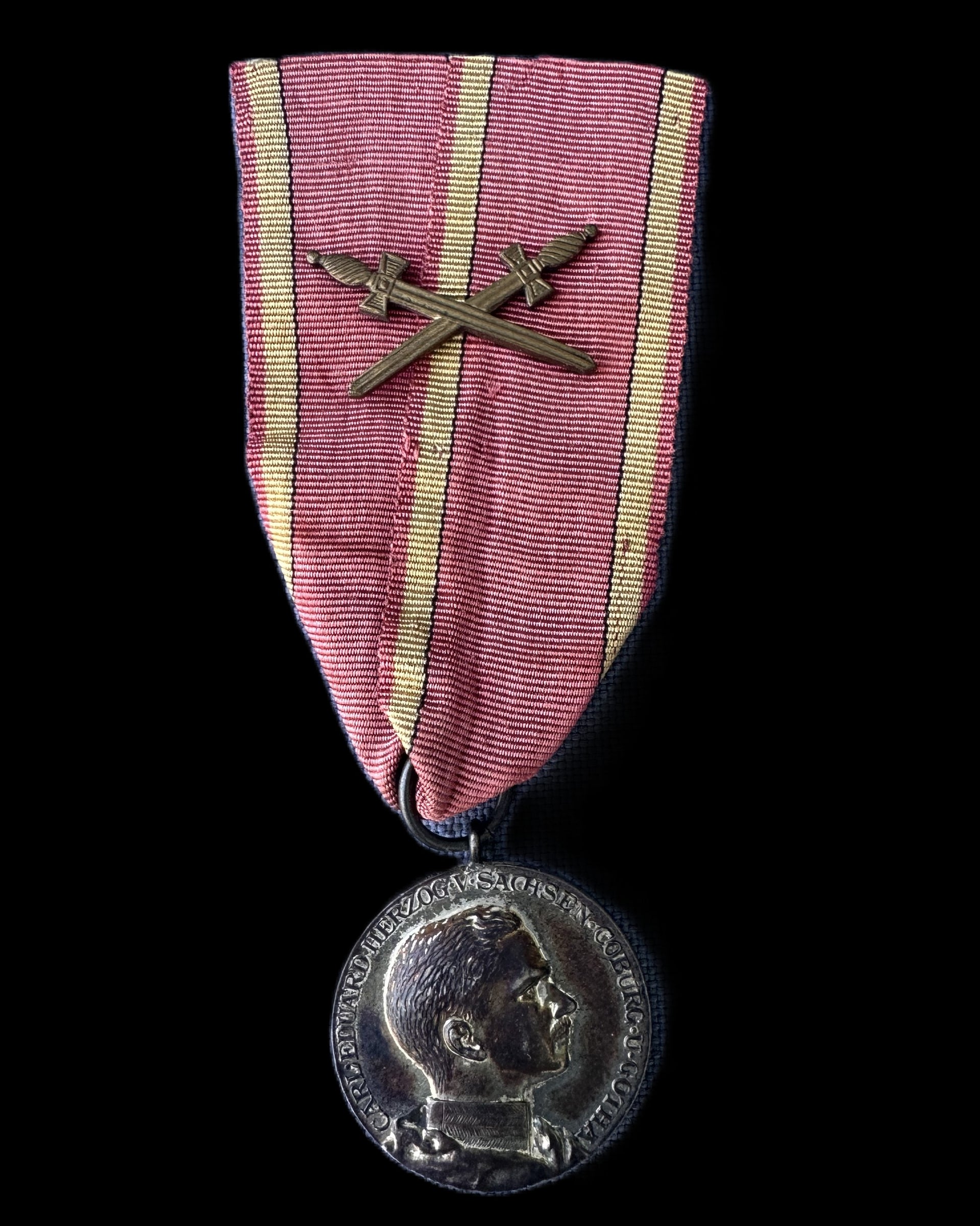 SAXE-COBURG AND GOTHA MEDAL FOR MERIT IN WAR WITH SWORDS – DUKE CARL EDUARD