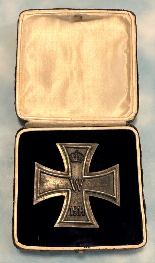 German Iron Cross 1914 1st Class in Original Presentation Case .800 Sliver - Derrittmeister Militaria Group