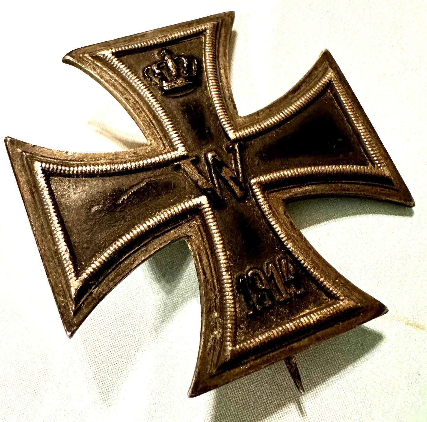 1914 Iron Cross 1st Class - Non-Vaulted Style - Derrittmeister Militaria Group