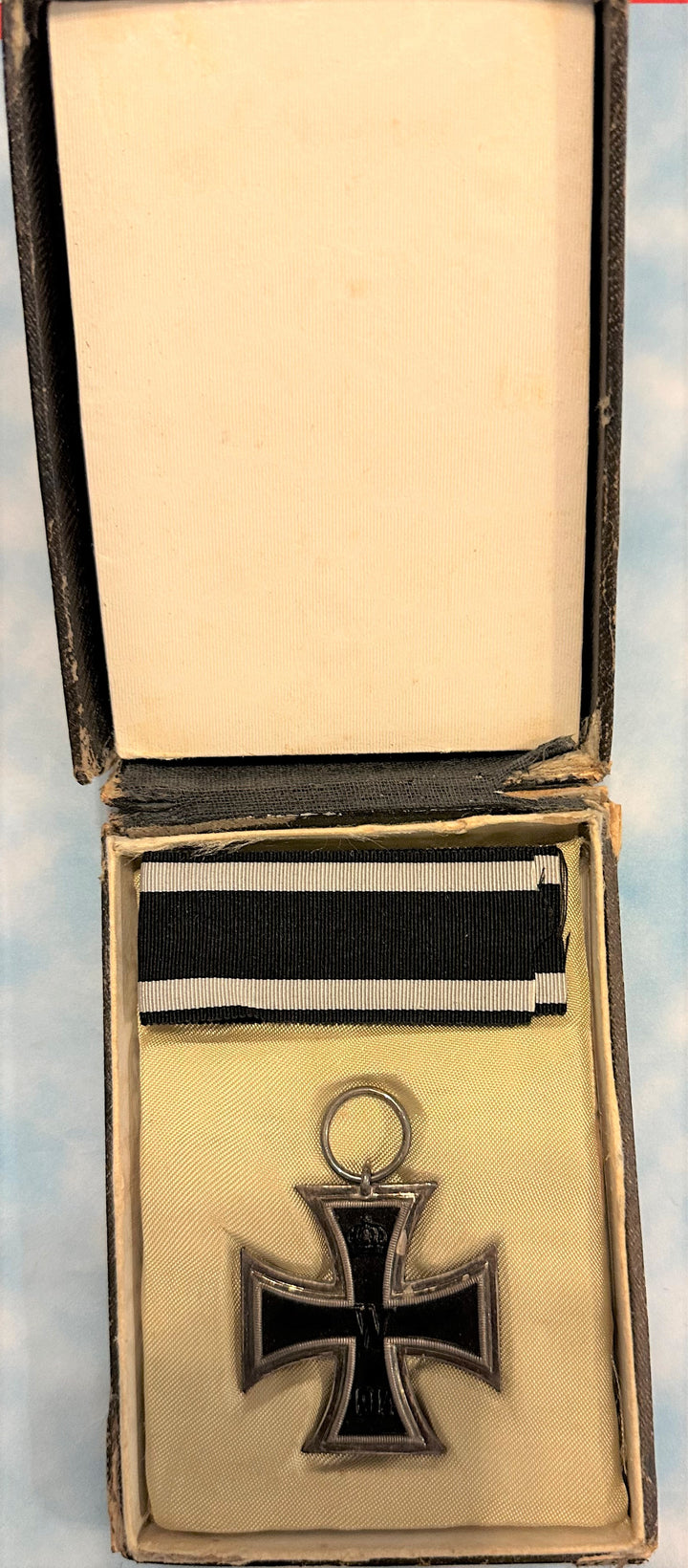 German 1914 Iron Cross 2nd Class in Original Presentation Case - Exceptional Condition - Derrittmeister Militaria Group