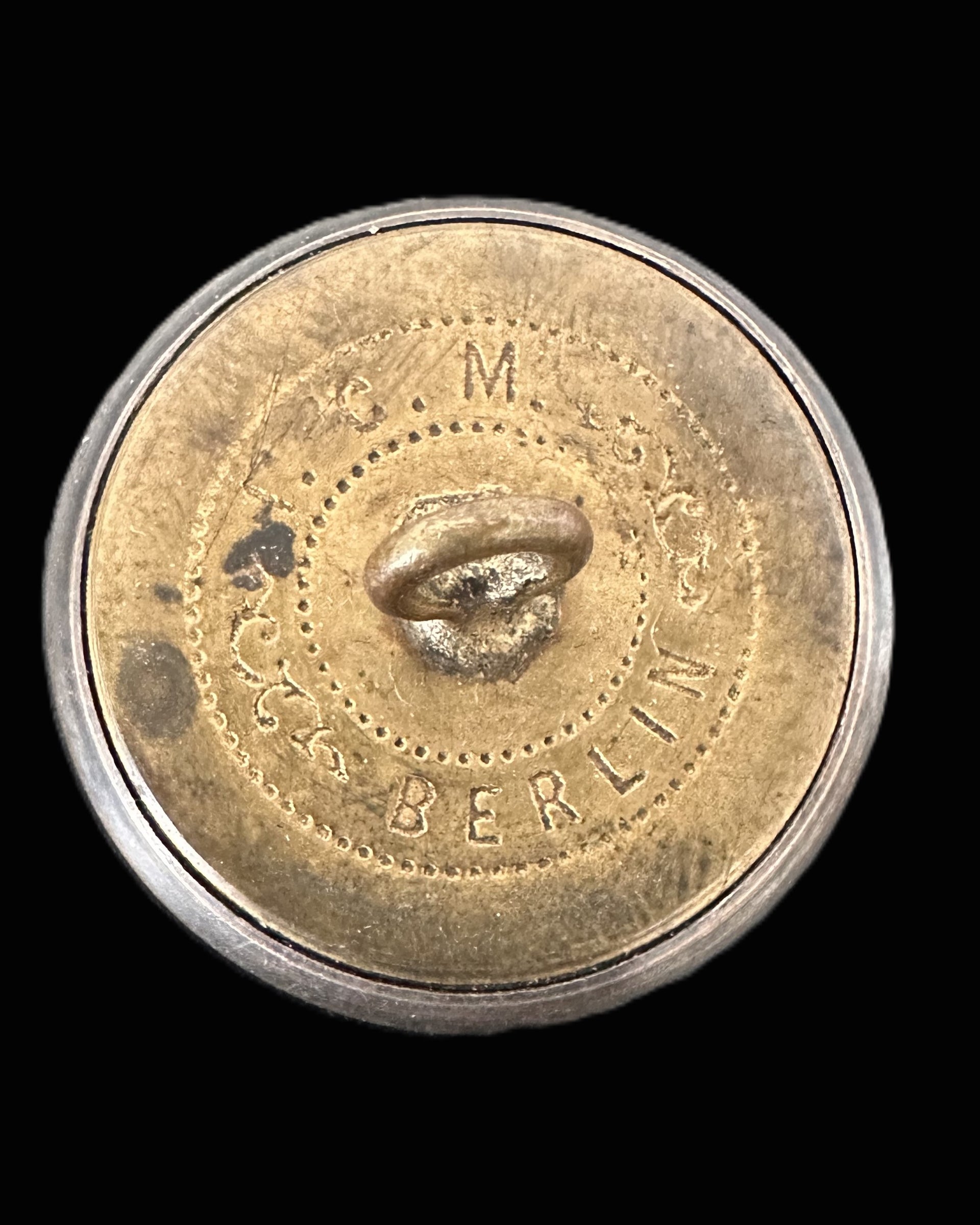 Imperial German Prussian Officer’s Button – Garde Eagle