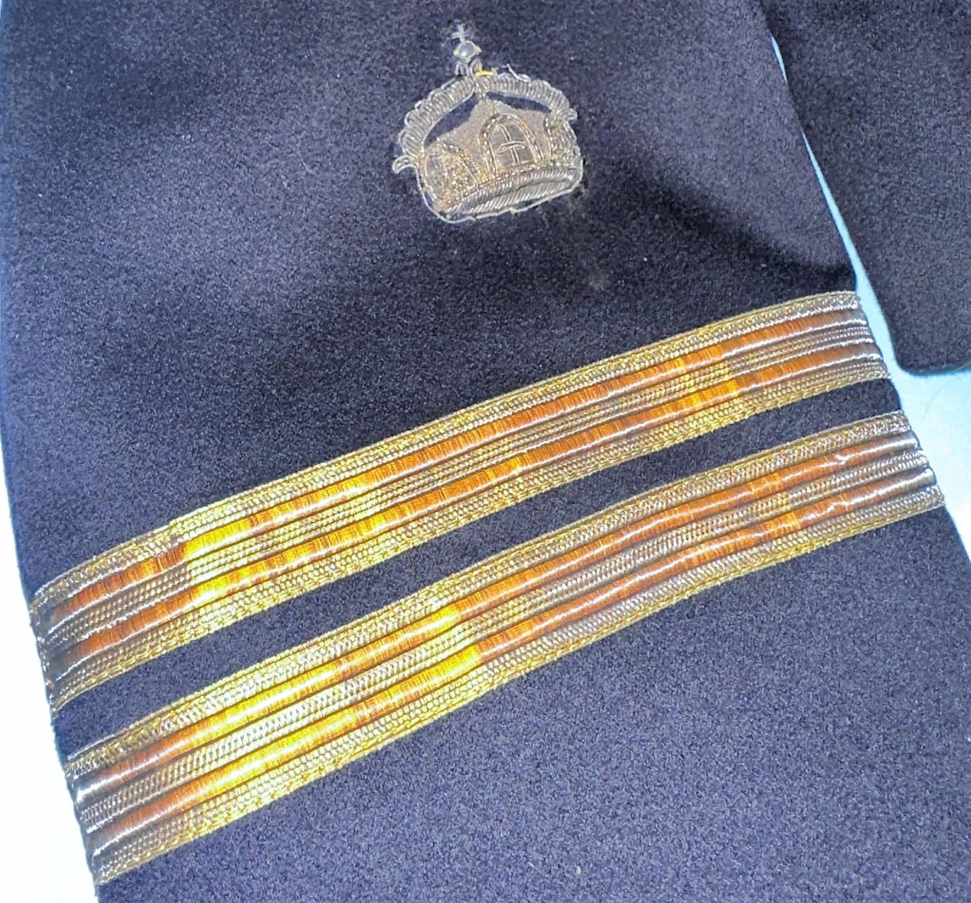 German Naval Dress Tunic for an Kapitän-leutnante - Derrittmeister Militaria Group