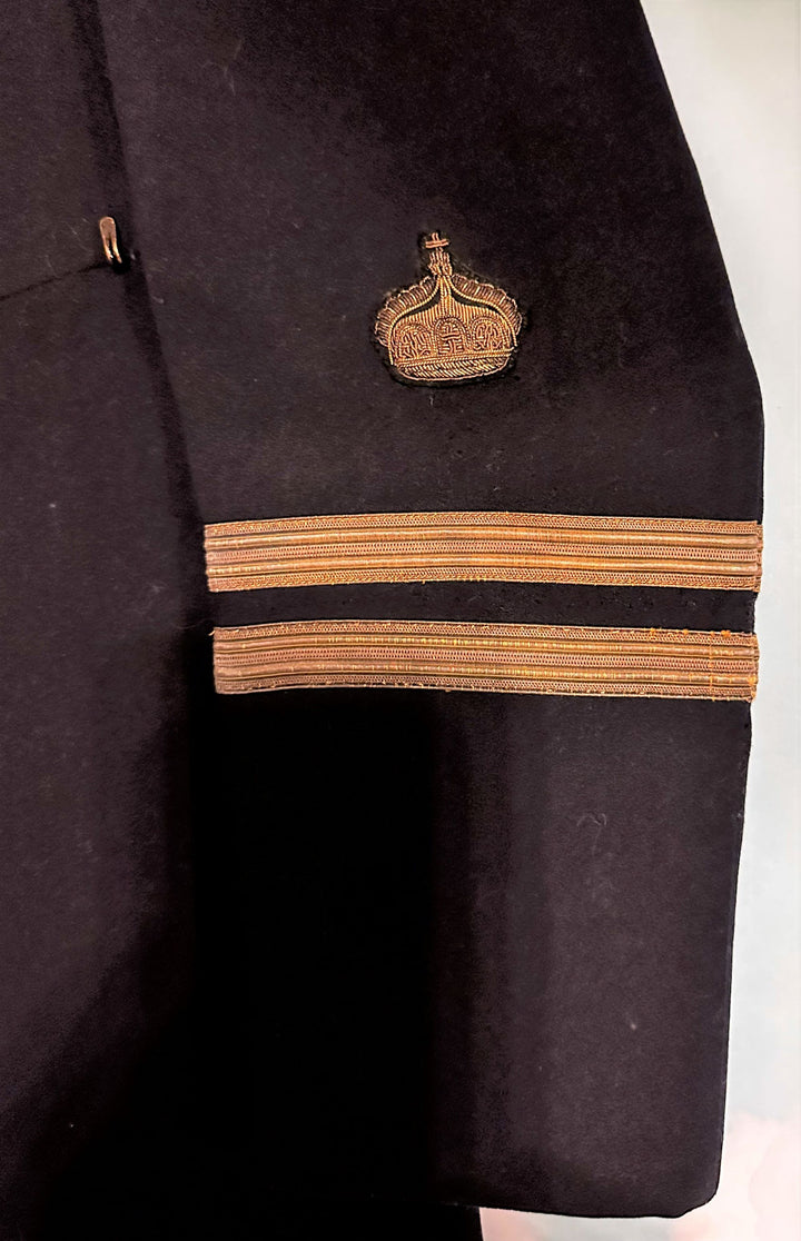 German Navy Frock Coat for Kapitän-leutnante - Derrittmeister Militaria Group