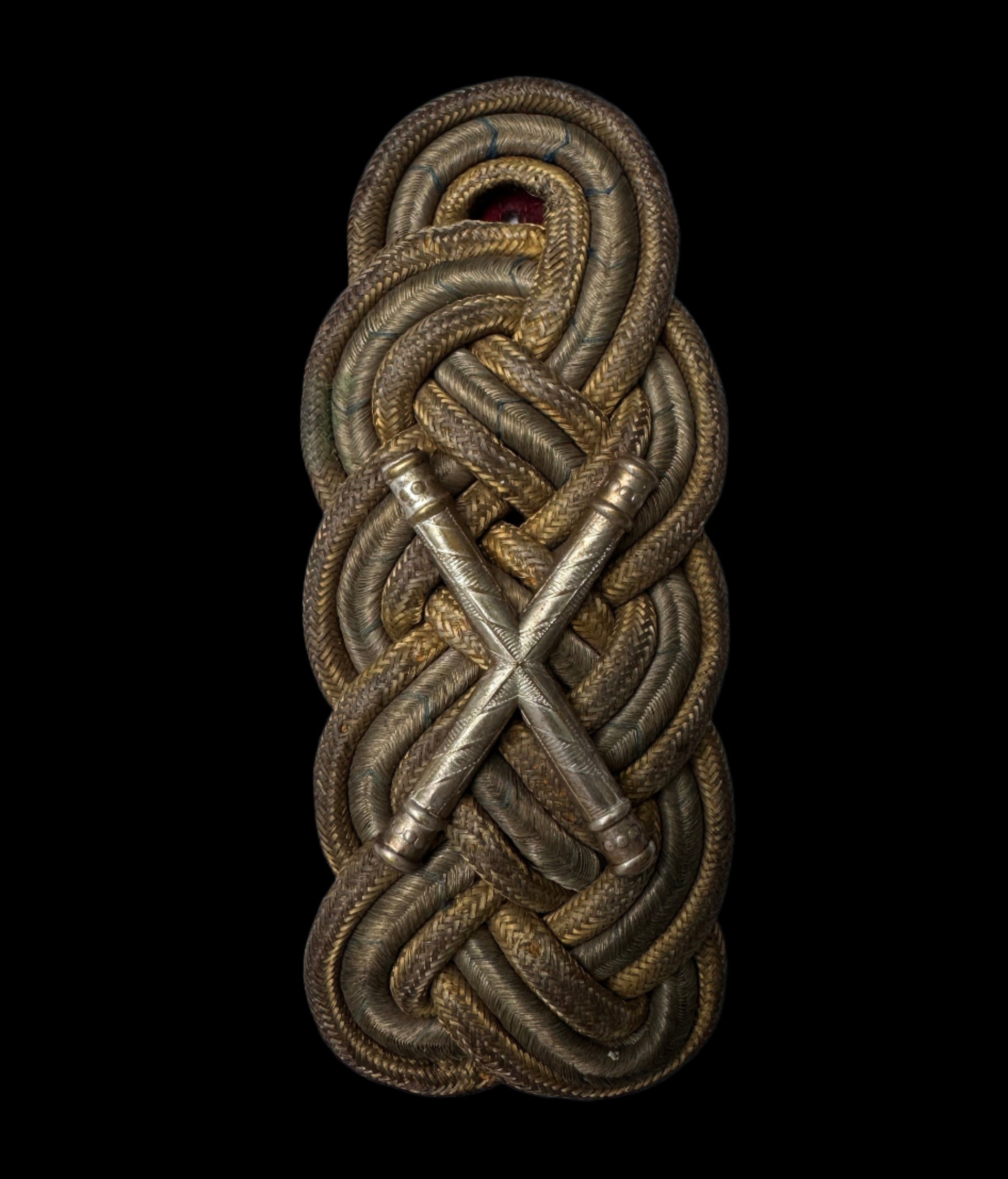 Bavarian officer’s shoulder board with crossed cannon for artillery regiment