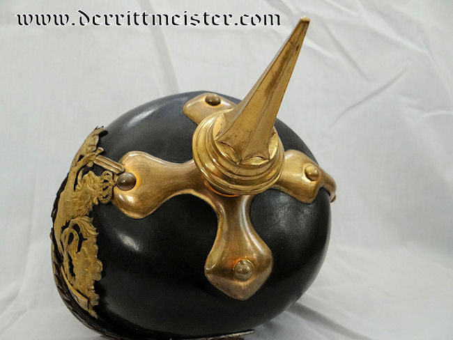 Hesse Darmstadt Pickelhaube / Spiked Helmet for Officer in Infanterie Rgt 117 - Derrittmeister Militaria Group