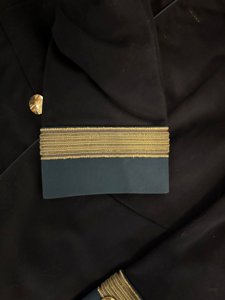 German Waffenrock for a Leutnant in Garde Kurassier Rgt - Derrittmeister Militaria Group