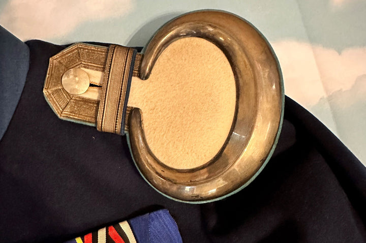 German Waffenrock for a Leutnant in Garde Kurassier Rgt - Derrittmeister Militaria Group