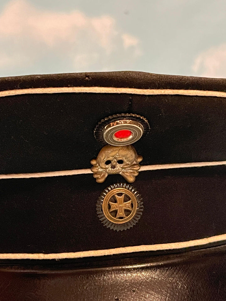 Prussian Schirmutze for a Reserve Officer 2. Leib-Husaren-Regiment Königin von Victoria von Preußen Nr 2 - Derrittmeister Militaria