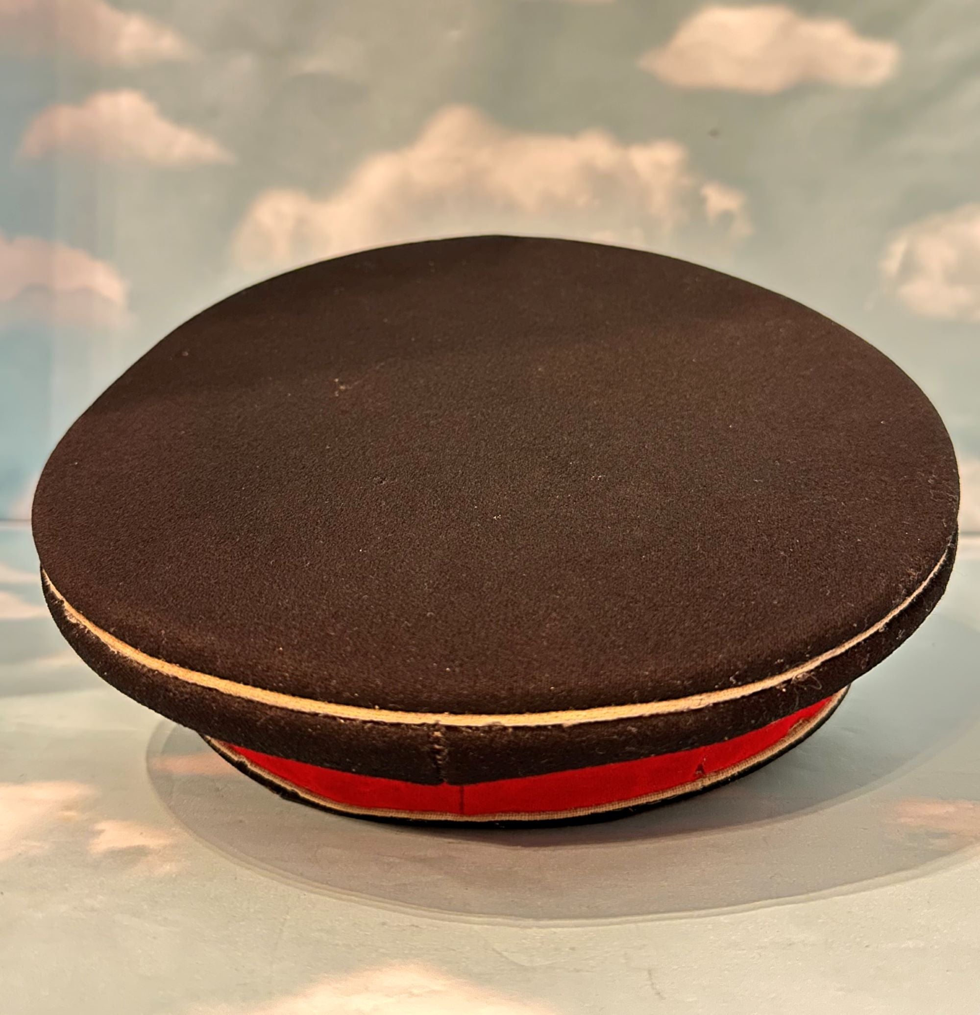 Prussia Schirmütze / Visor Cap for NCO in Leib Husaren Rgt 1 - Derrittmeister Militaria Group