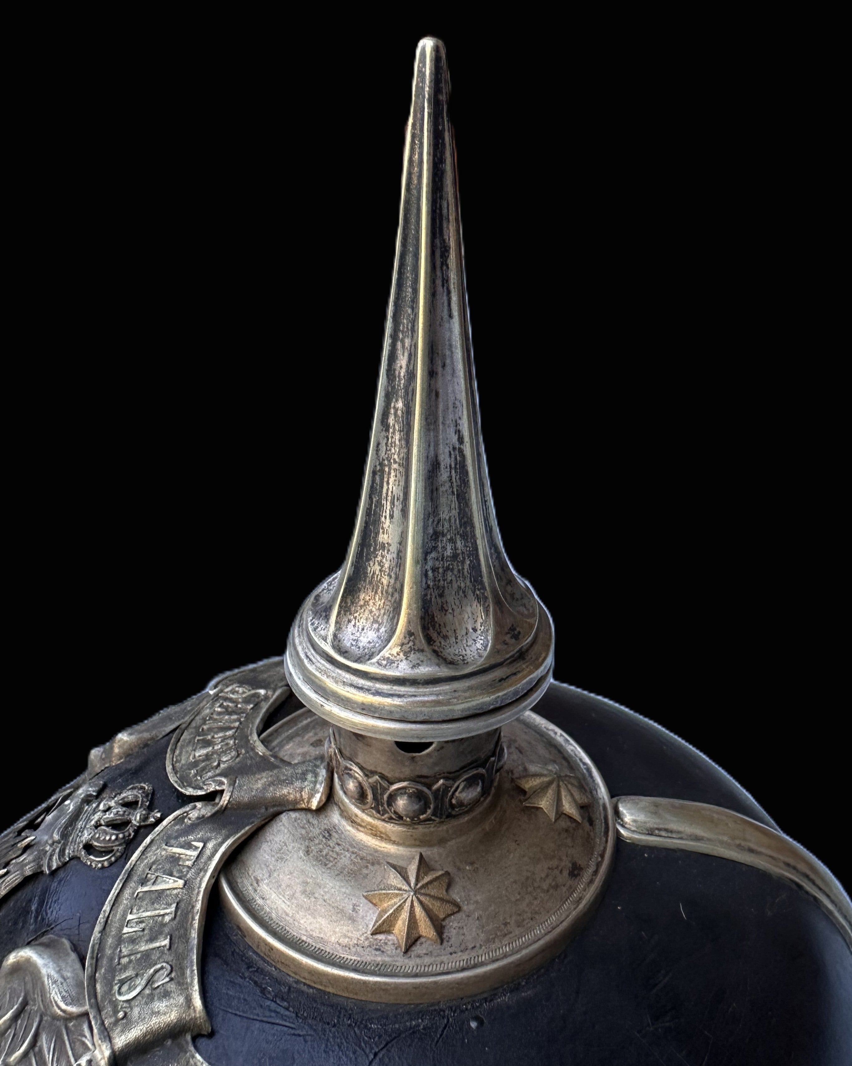 pickelhaube fahrradhelm Prussian 1. Garde-Regiment zu Fuß Officer Pickelhaube with “Semper Tal