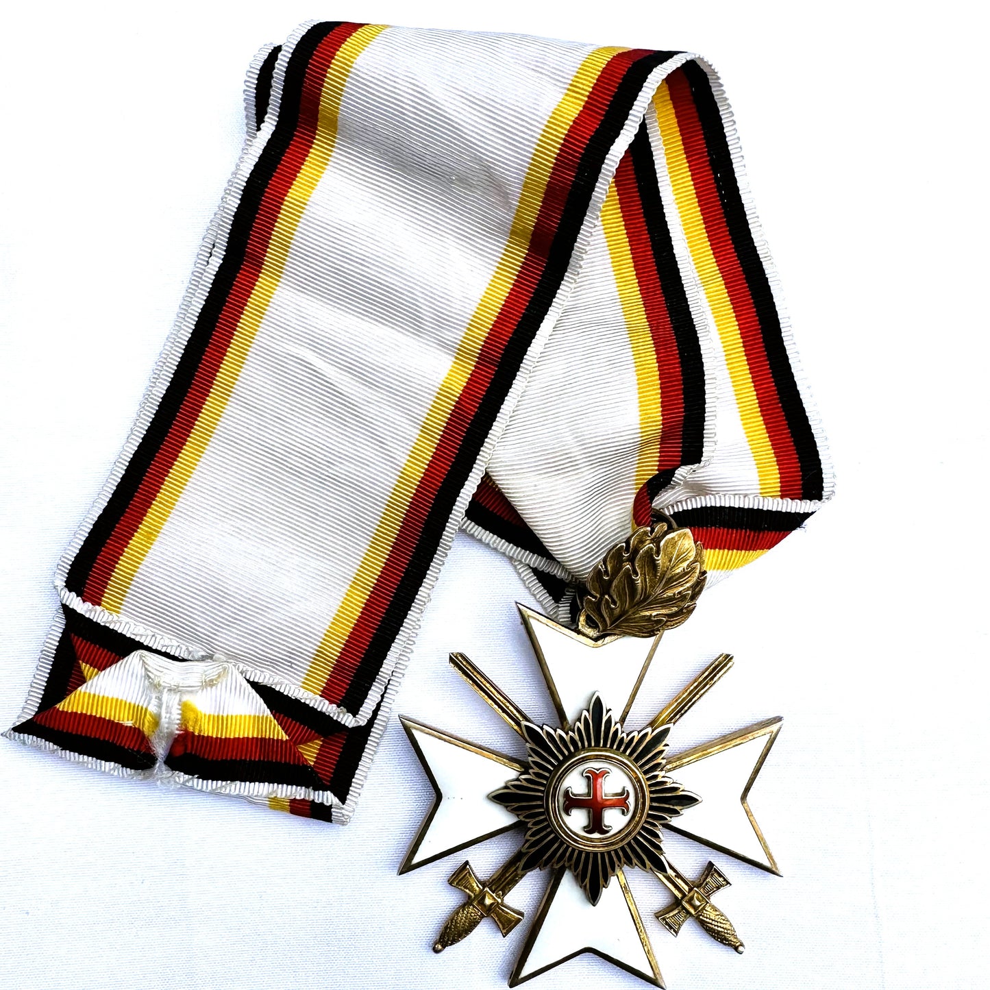 Order of the Crown - Commander's Cross with Swords and Oak Leaves - Württemberg