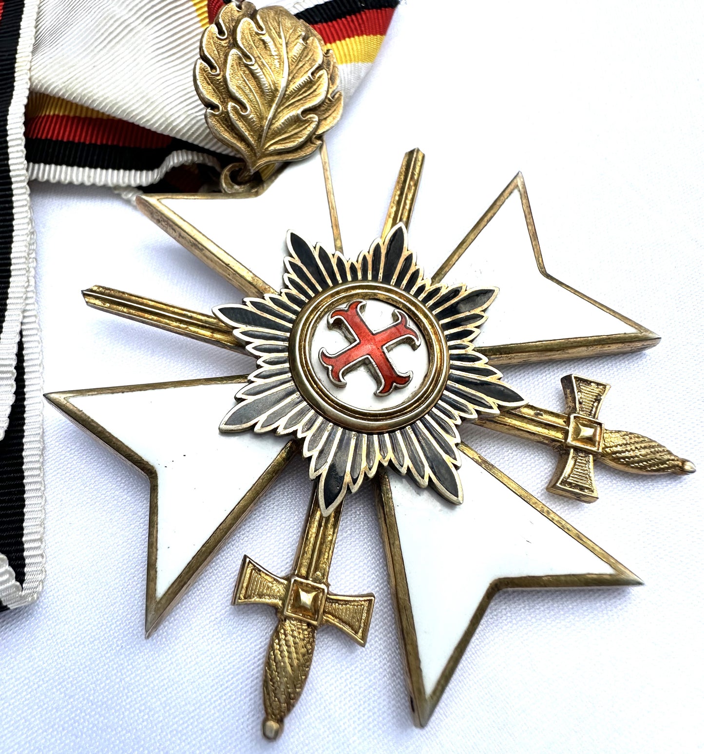 Order of the Crown - Commander's Cross with Swords and Oak Leaves - Württemberg