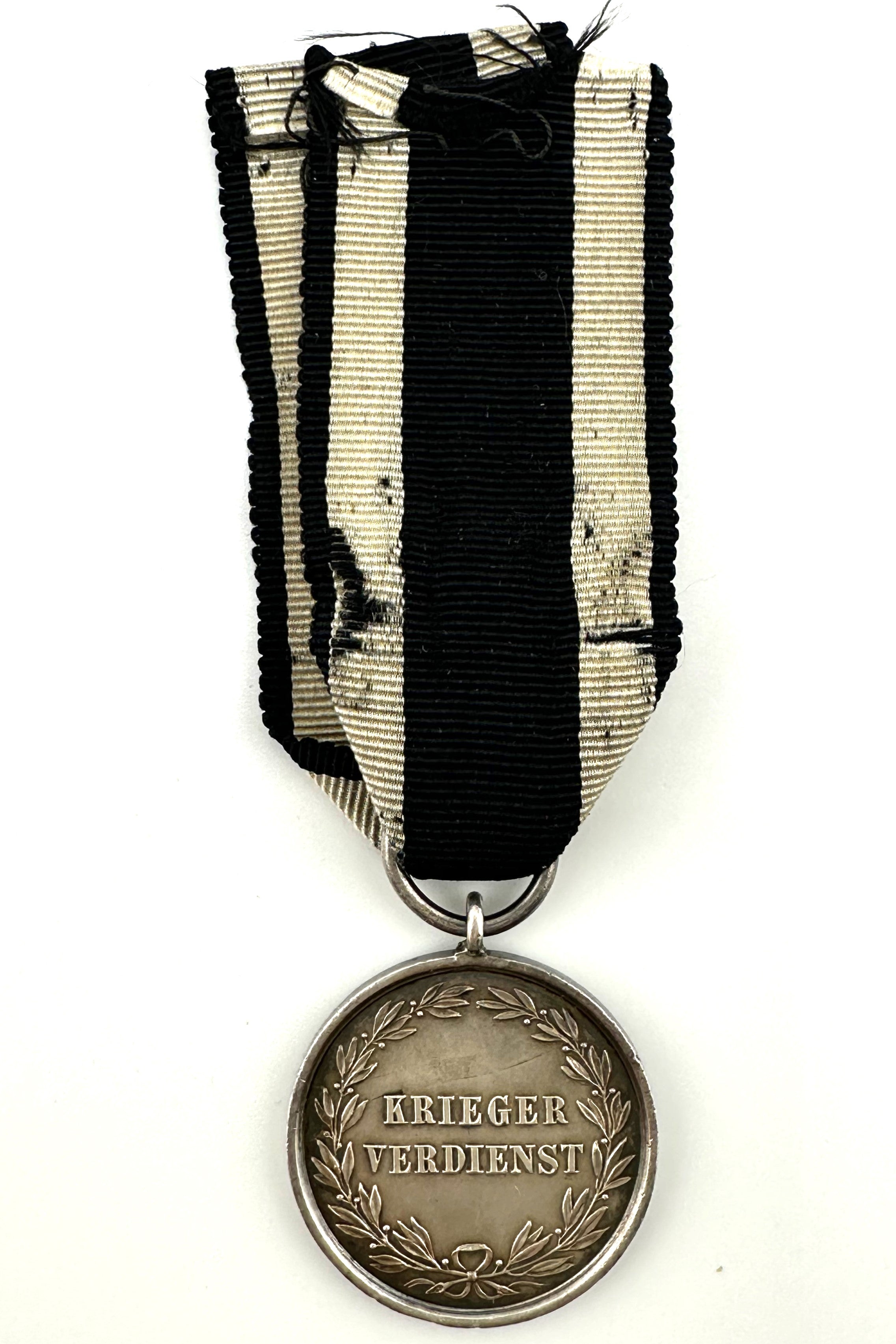 Prussian Krieger Verdienst (War Service) Medal - Derrittmeister Militaria Group