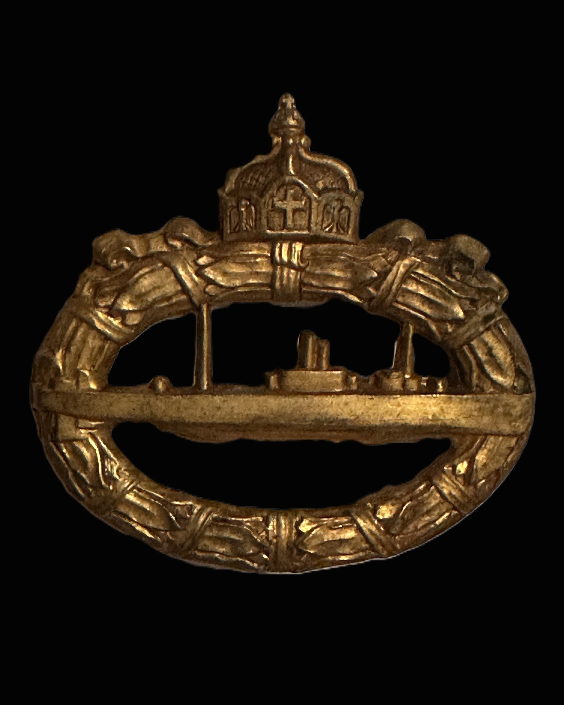 Imperial German U-Boat Badge In Case, Openwork Cutout Pattern (Unmarked)