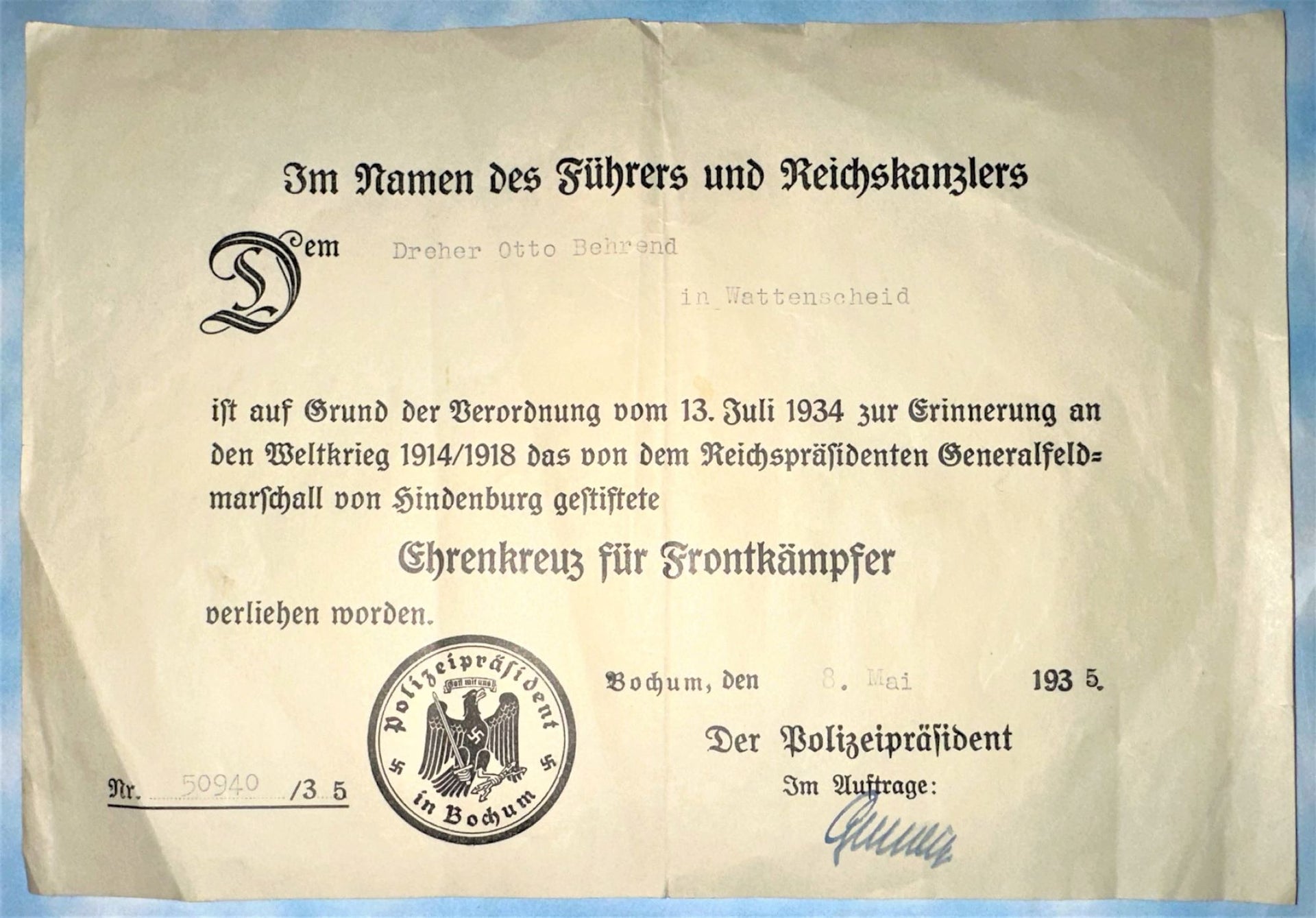 Ehrenkreuz des Weltkrieges - German World War I Honor Cross with Award Document - Derrittmeister Militaria Group