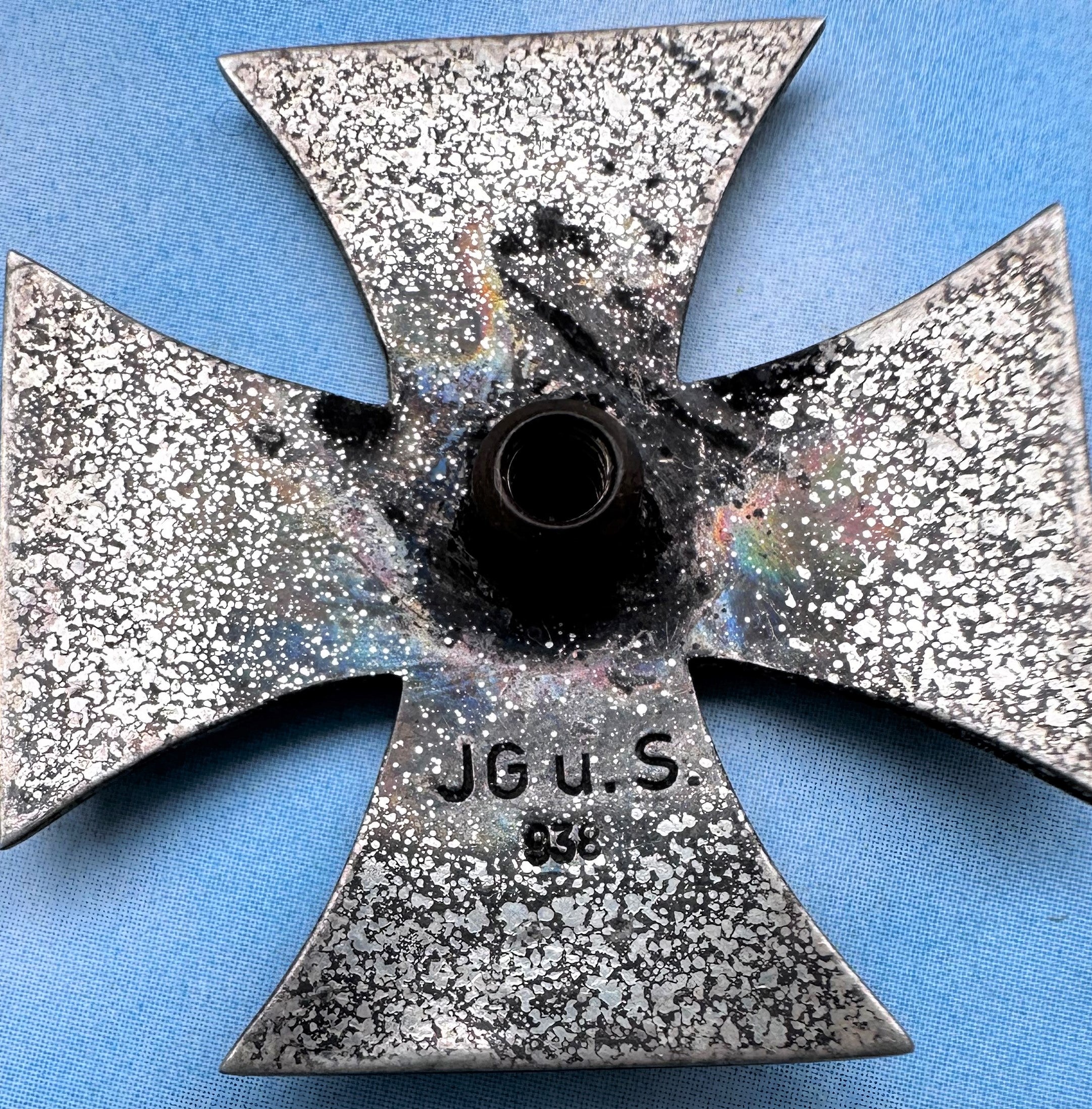 Germany 1914 Iron Cross 1st Class Prinzengroße Low Vaulted - Two Piece Screwback GODET - Derrittmeister Militaria Group