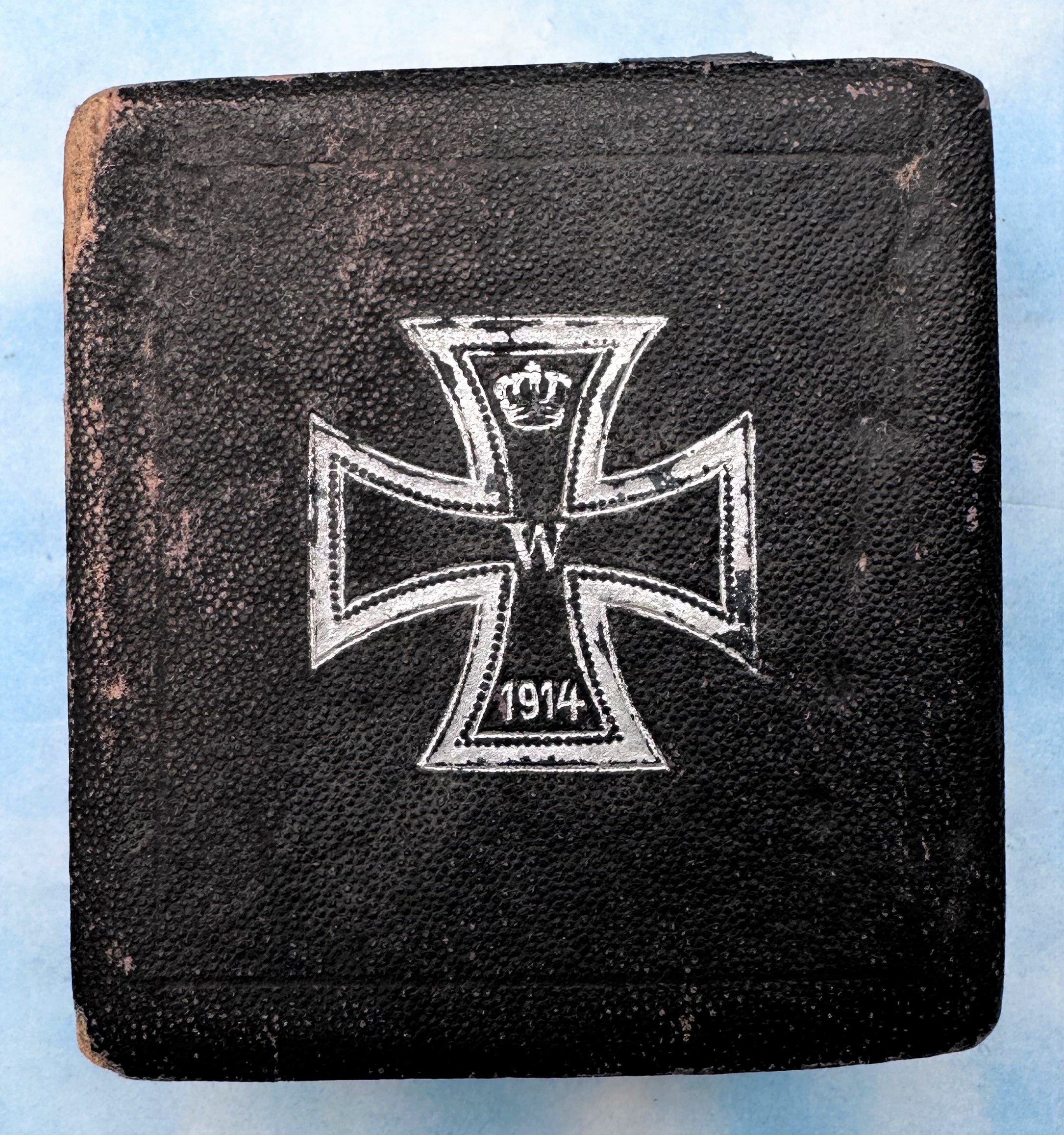 German 1914 Iron Cross 1st Class - J. Godet & Sohn - Vaulted - With Side Hooks - In the Original Presentation Case - Derrittmeister Militaria Group