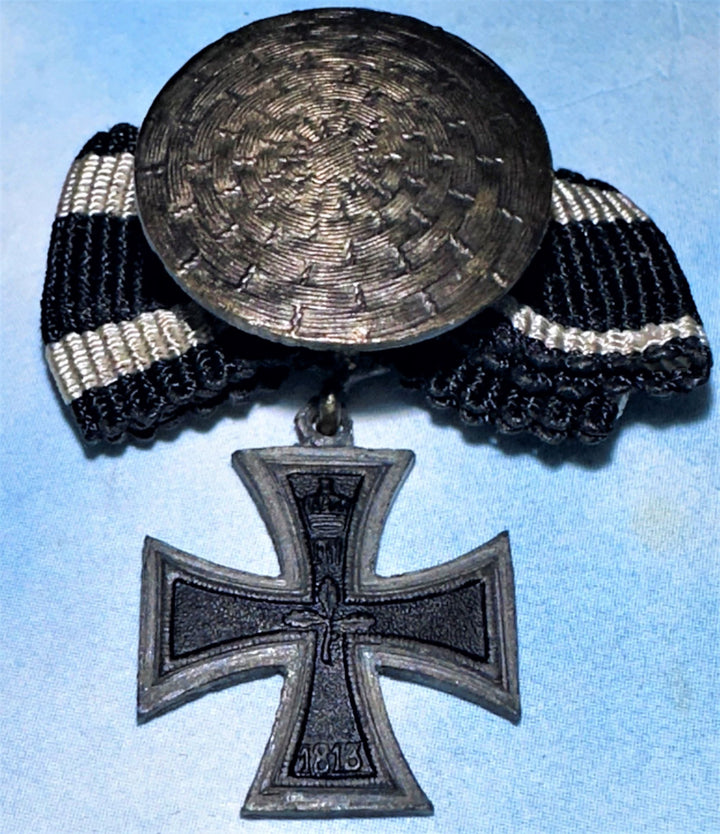 German 1914 Iron Cross 2nd Class Boutonniere - Derrittmeister Militaria Group