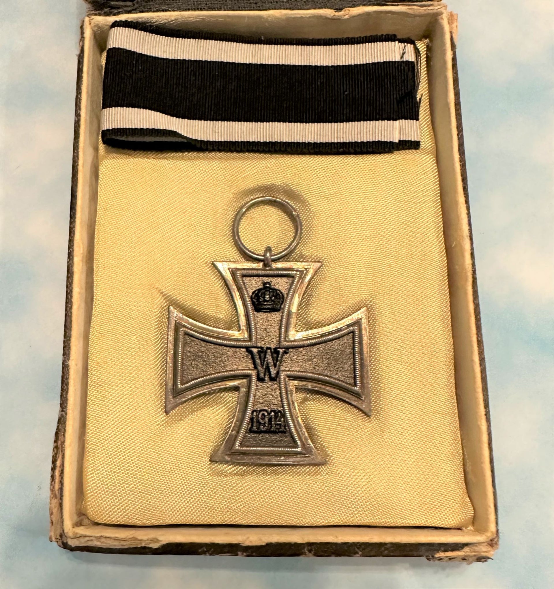 German 1914 Iron Cross 2nd Class in Original Presentation Case - Exceptional Condition - Derrittmeister Militaria Group