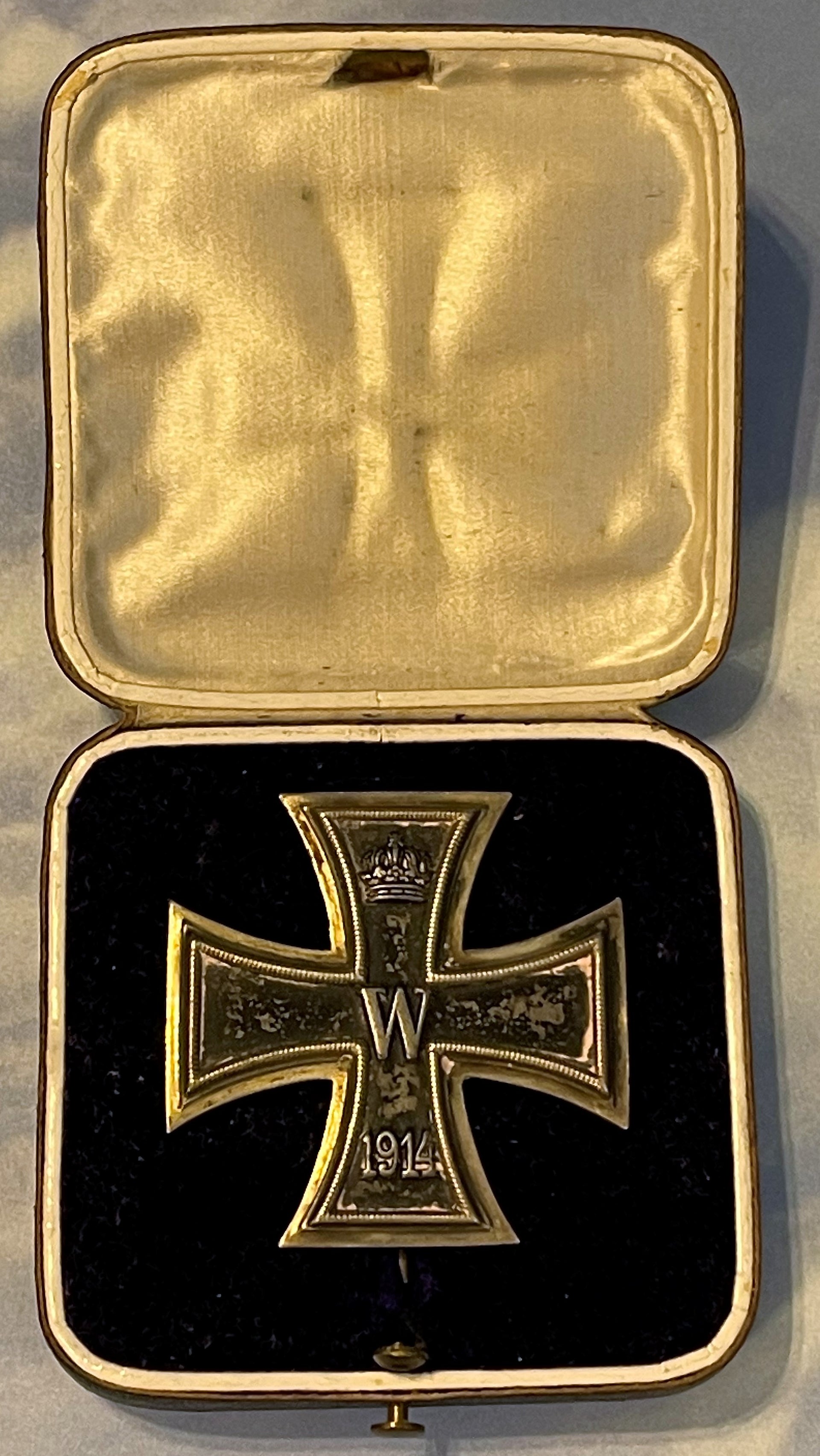 1914 Iron Cross 1st Class in Original Presentation Case and Cardboard Shipping Carton - Named to the Original Recipient - Derrittmeister Militaria Group