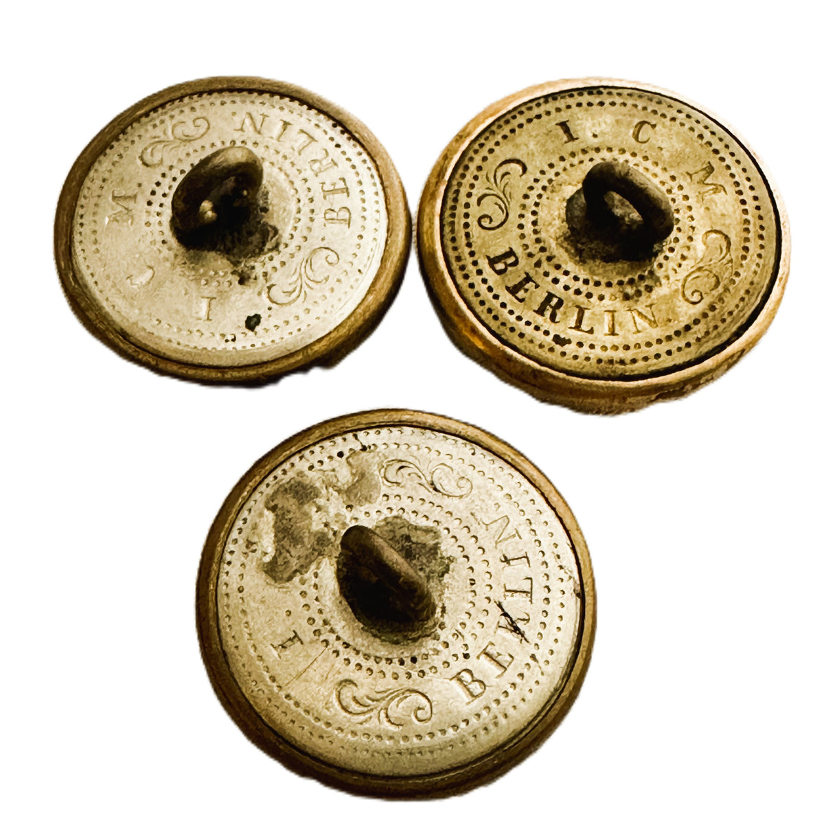 Der Riese Buttons Set of Three Imperial German Military Uniform Buttons - Der Rittmeister ...
