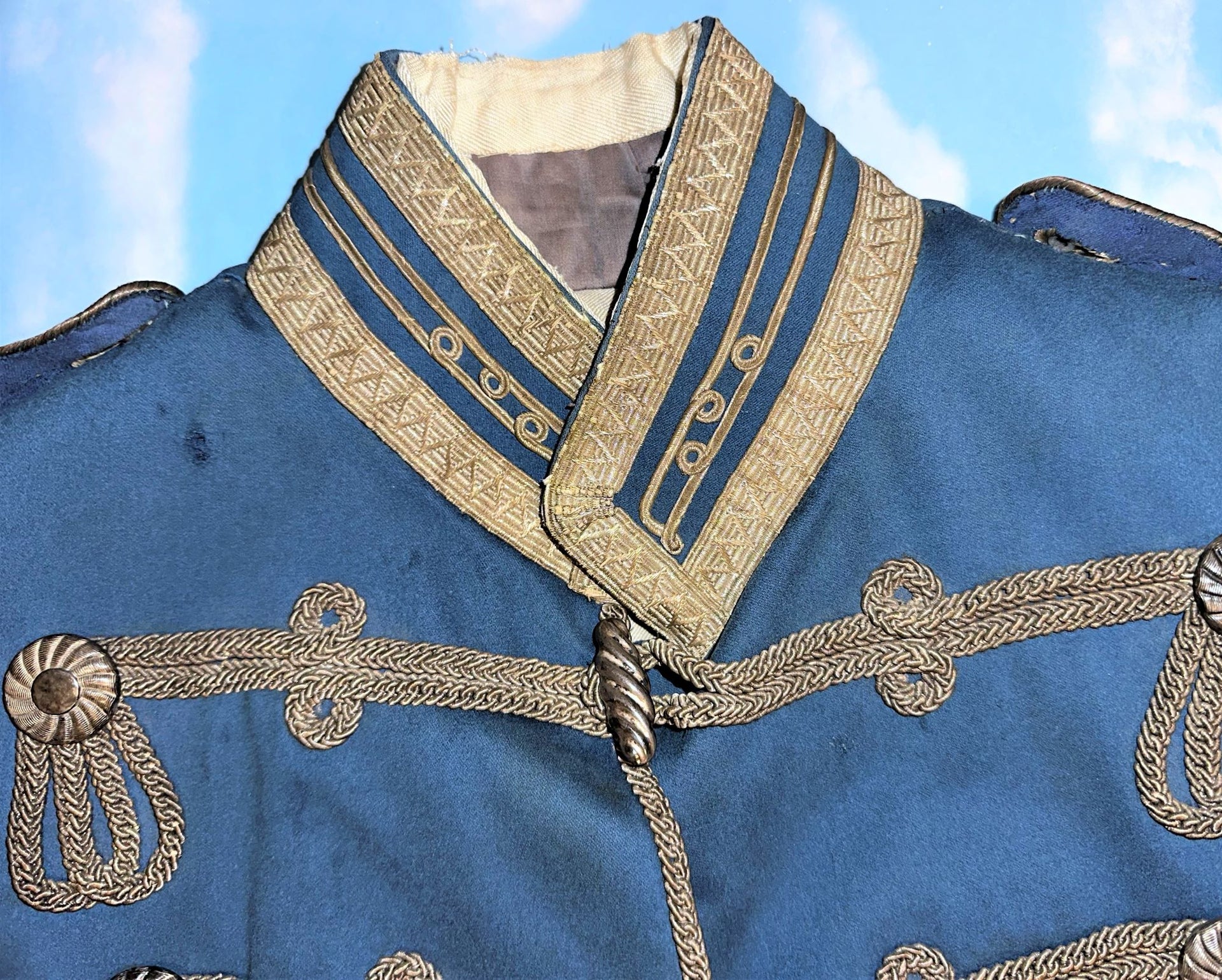 Saxon Parade Attila for Leutnant in Husaren Rgt 19 - Derrittmeister Militaria Group