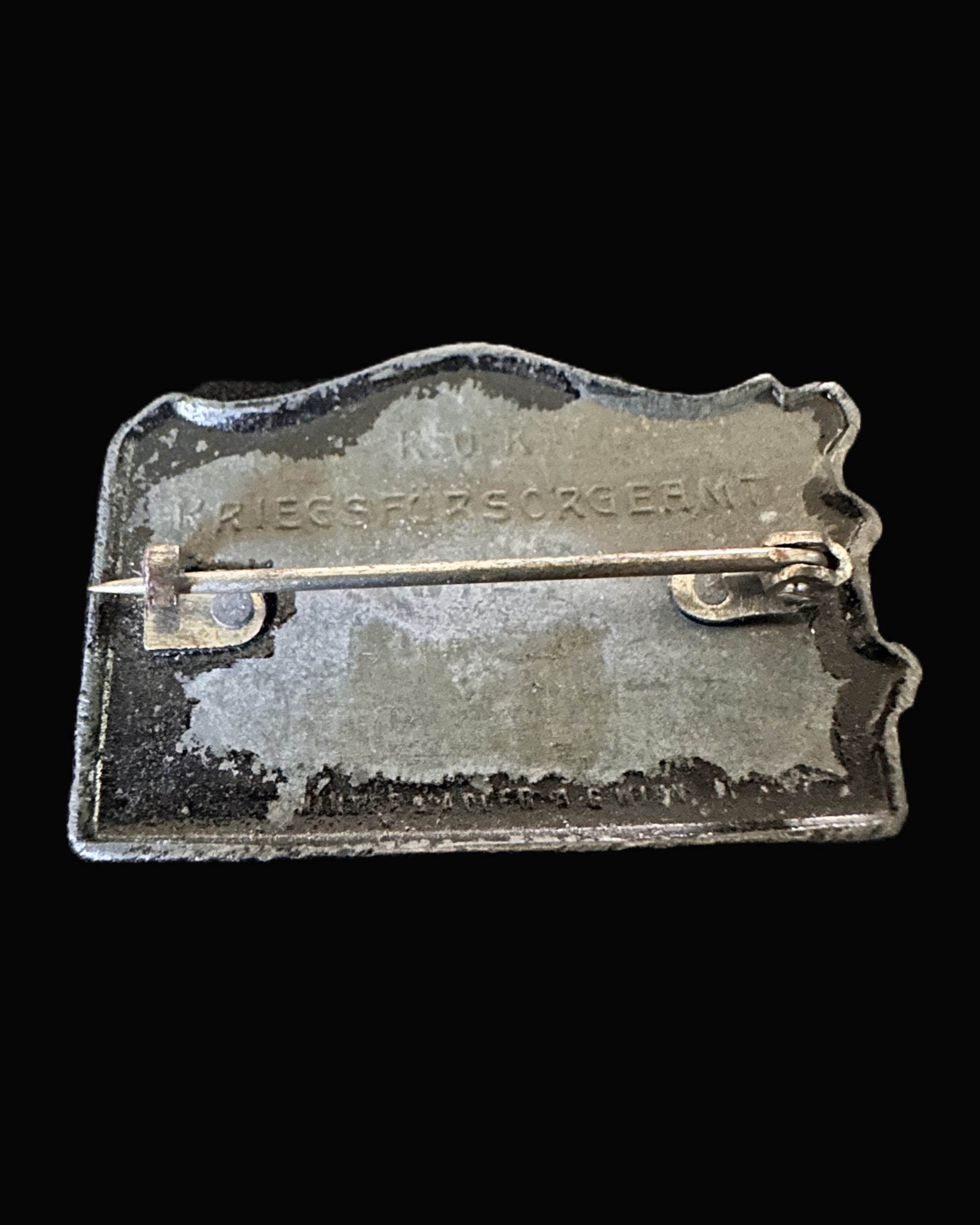 Imperial German “3. Weihnachten im Felde 1916” Christmas Commemorative Badge