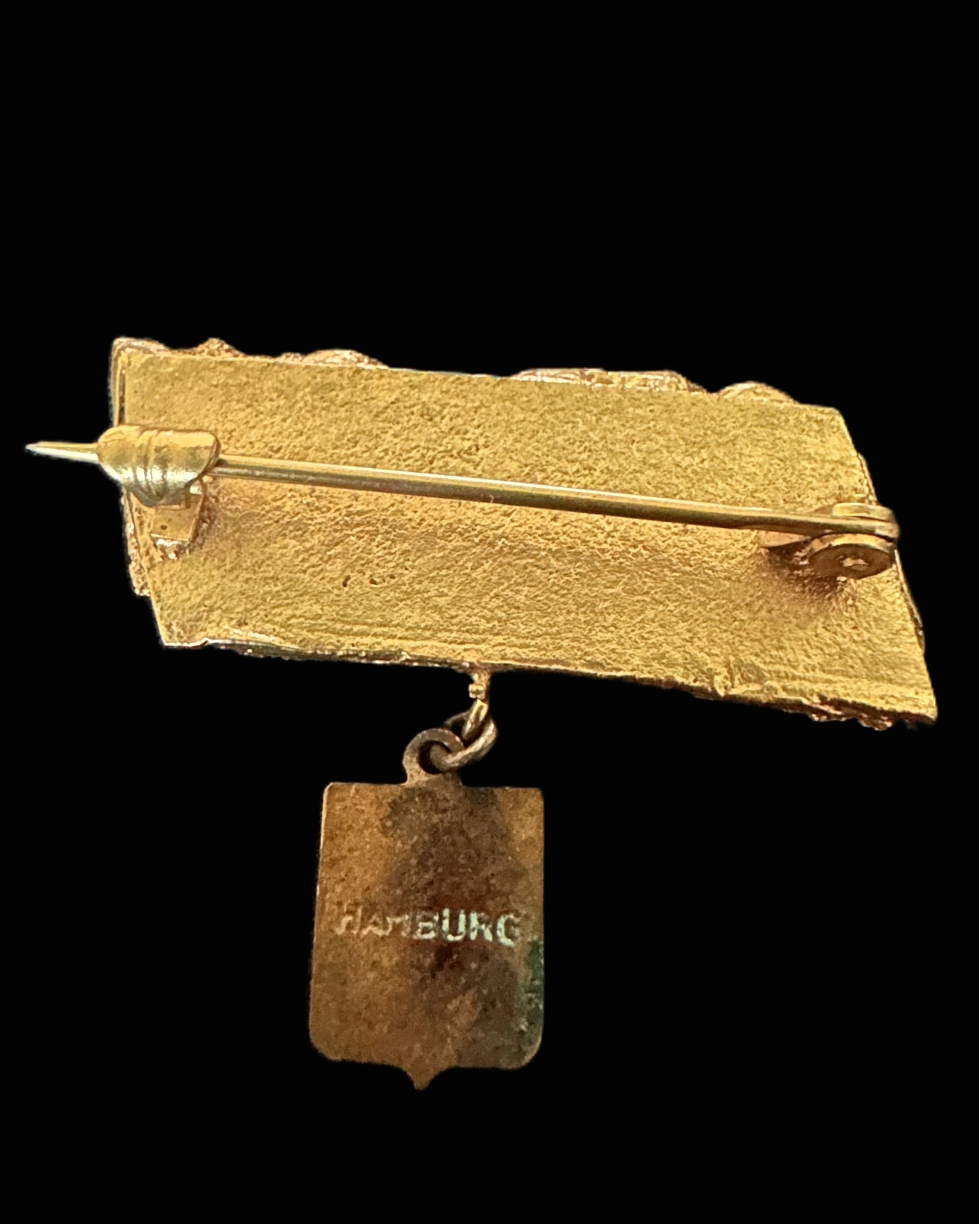 Hamburg Oak-Sprig Brooch with Enamel City Arms, c.1905–1930