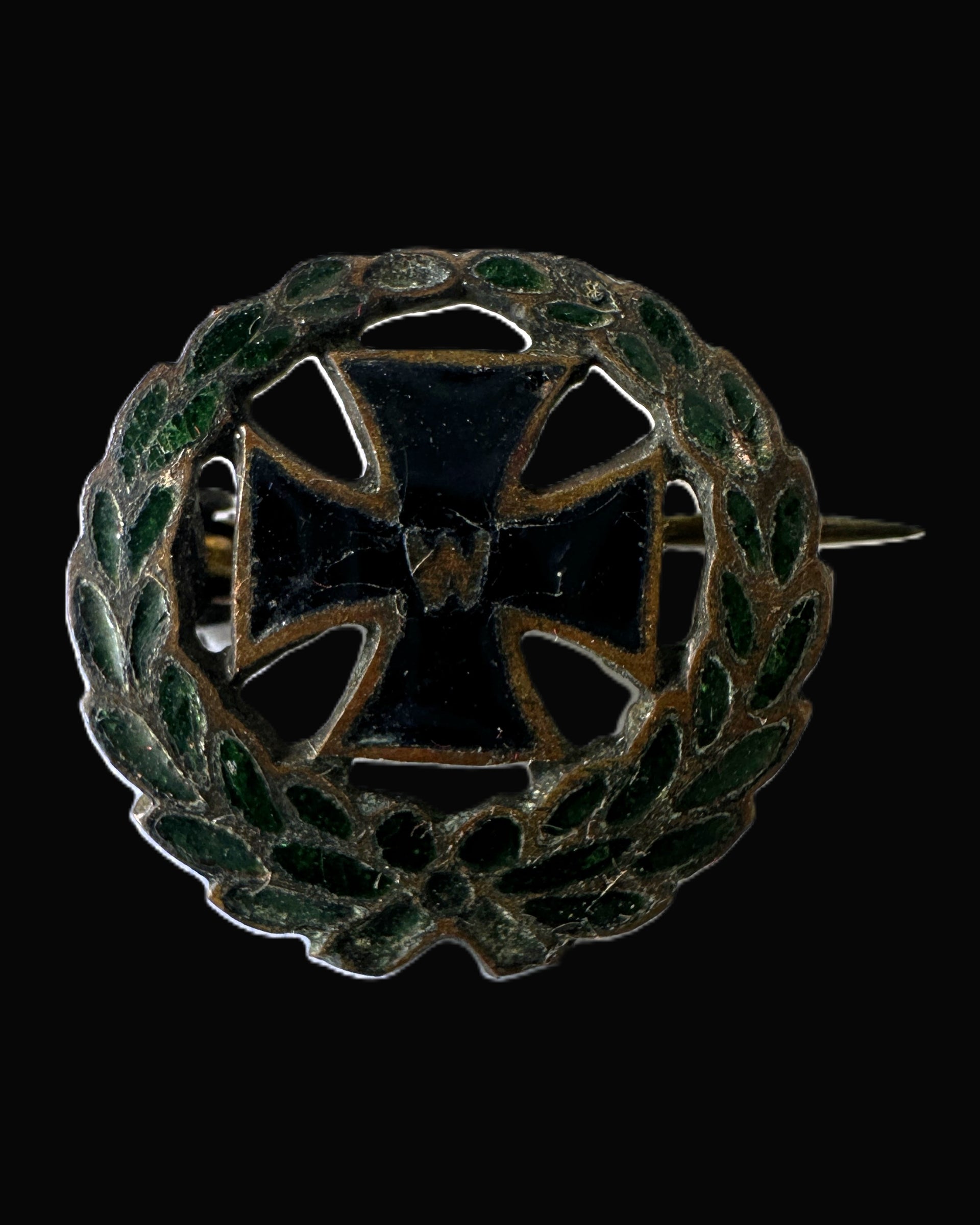 Imperial German WWI Patriotic Brooch Iron Cross Oak Wreath Green Enamel Pin