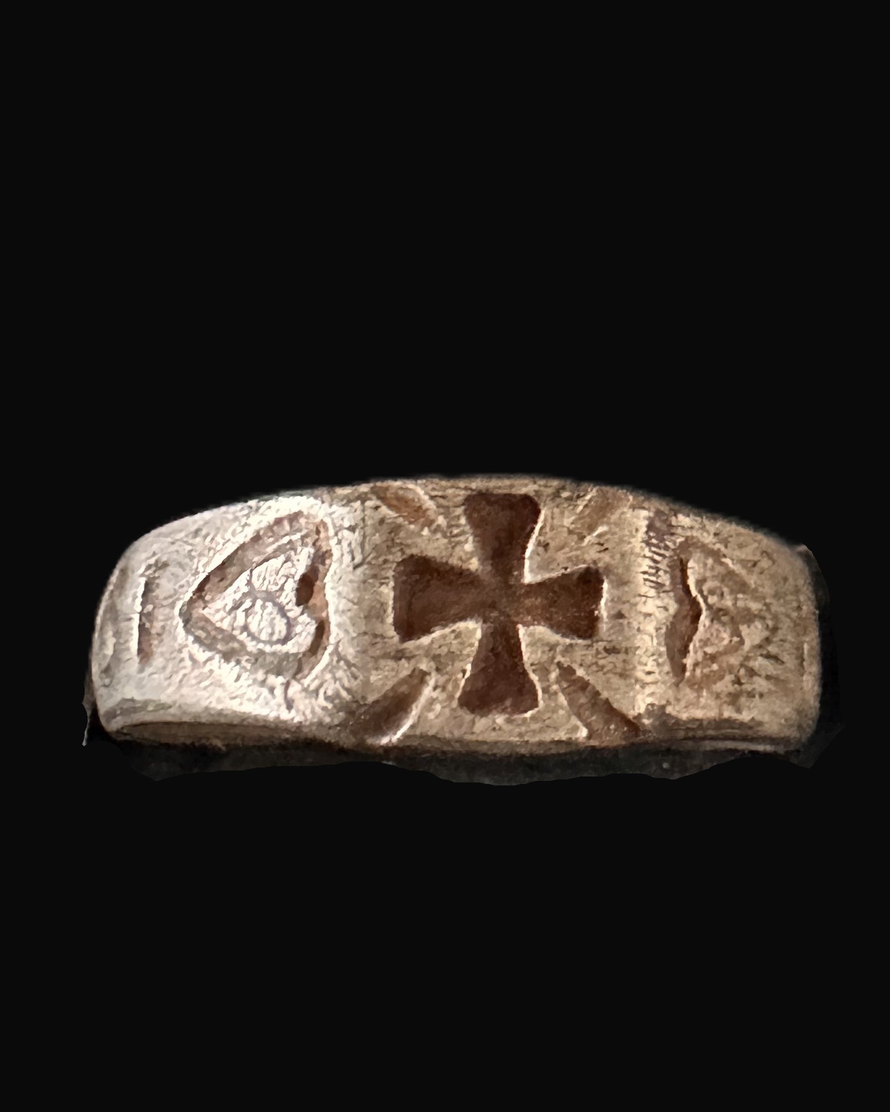 WWI German Trench Art Ring – Iron Cross, Heart, and Date Motifs (1914–1917)
