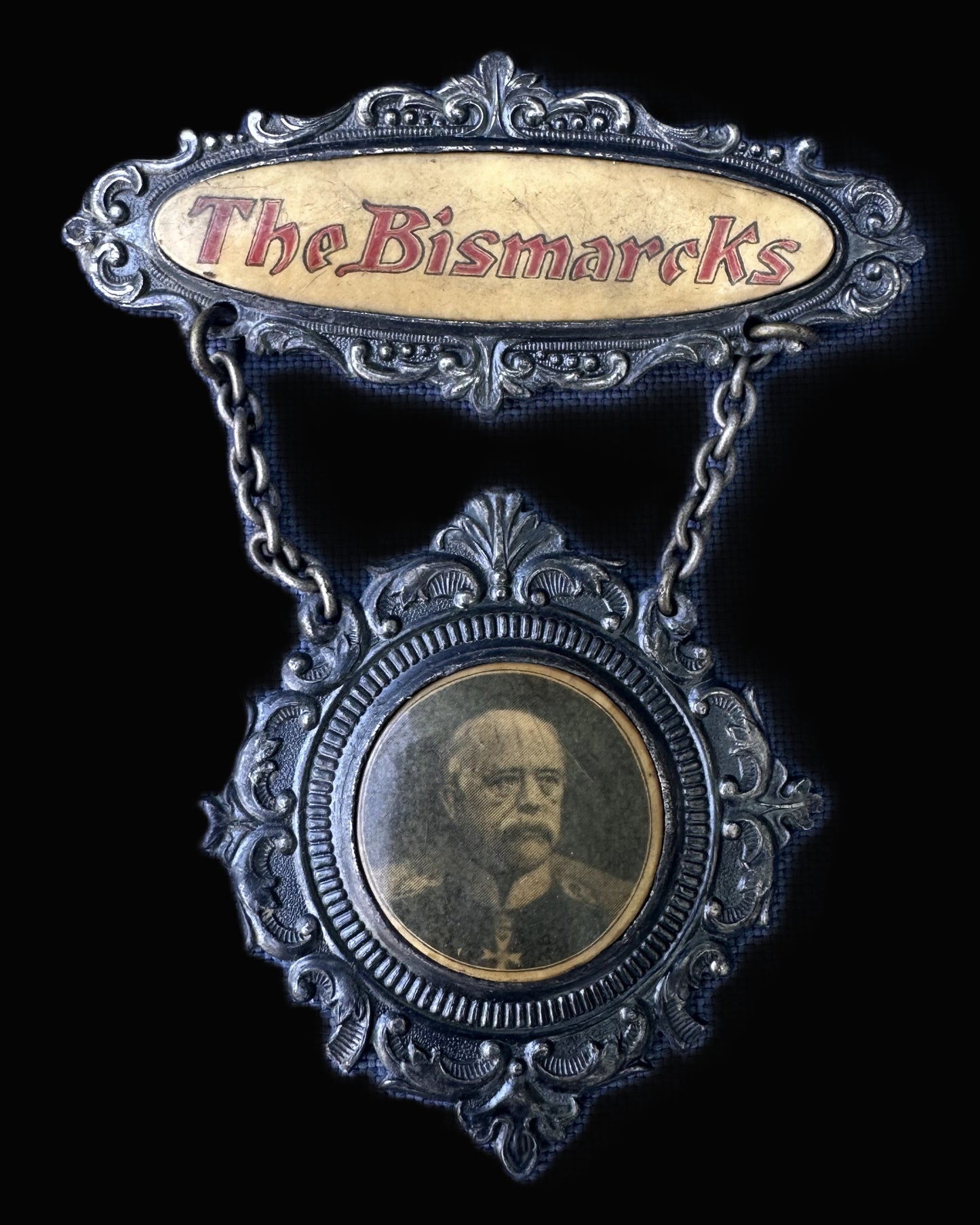 Decorative “The Bismarcks” Commemorative Badge Featuring Otto von Bismarck
