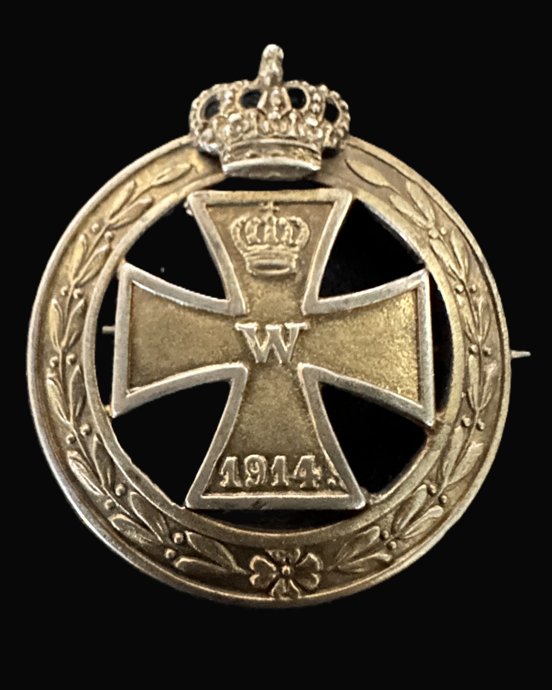 Patriotic Iron Cross Brooch – 1914 Design with Laurel Wreath &amp; Crown (Marked “GES. GESCH.”)