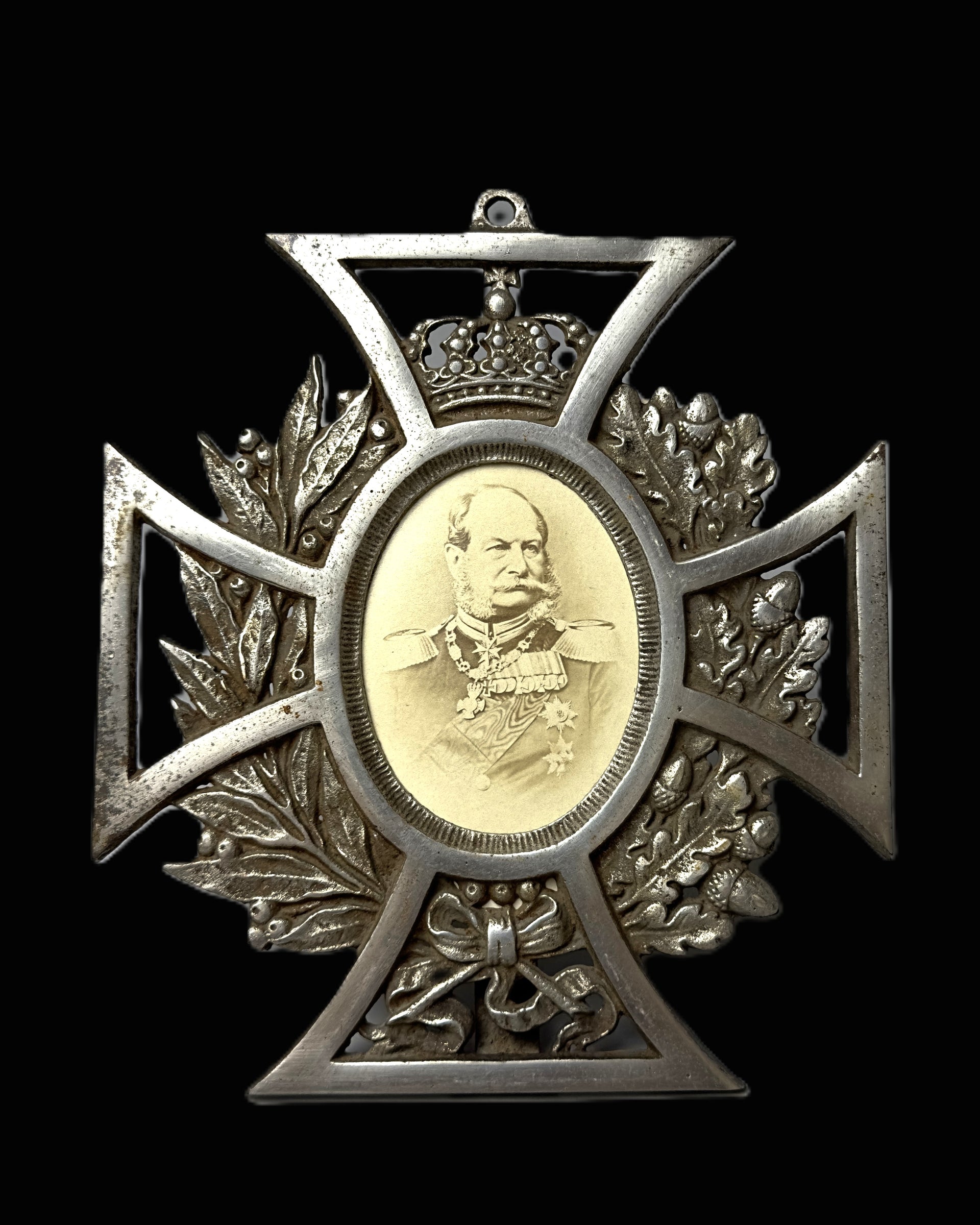 Imperial German Kaiser Wilhelm I Iron Cross Portrait Frame