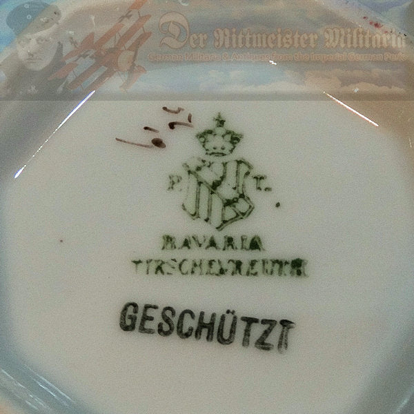 RARE GERMAN TABLEWARE DINING SET – Exquisite 22K Gold Trimmed Porcelain - Derrittmeister Militaria Group