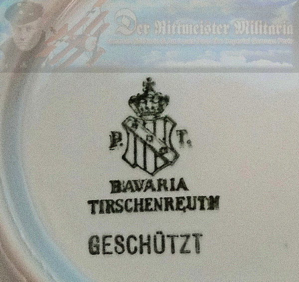 RARE GERMAN TABLEWARE DINING SET – Exquisite 22K Gold Trimmed Porcelain - Derrittmeister Militaria Group