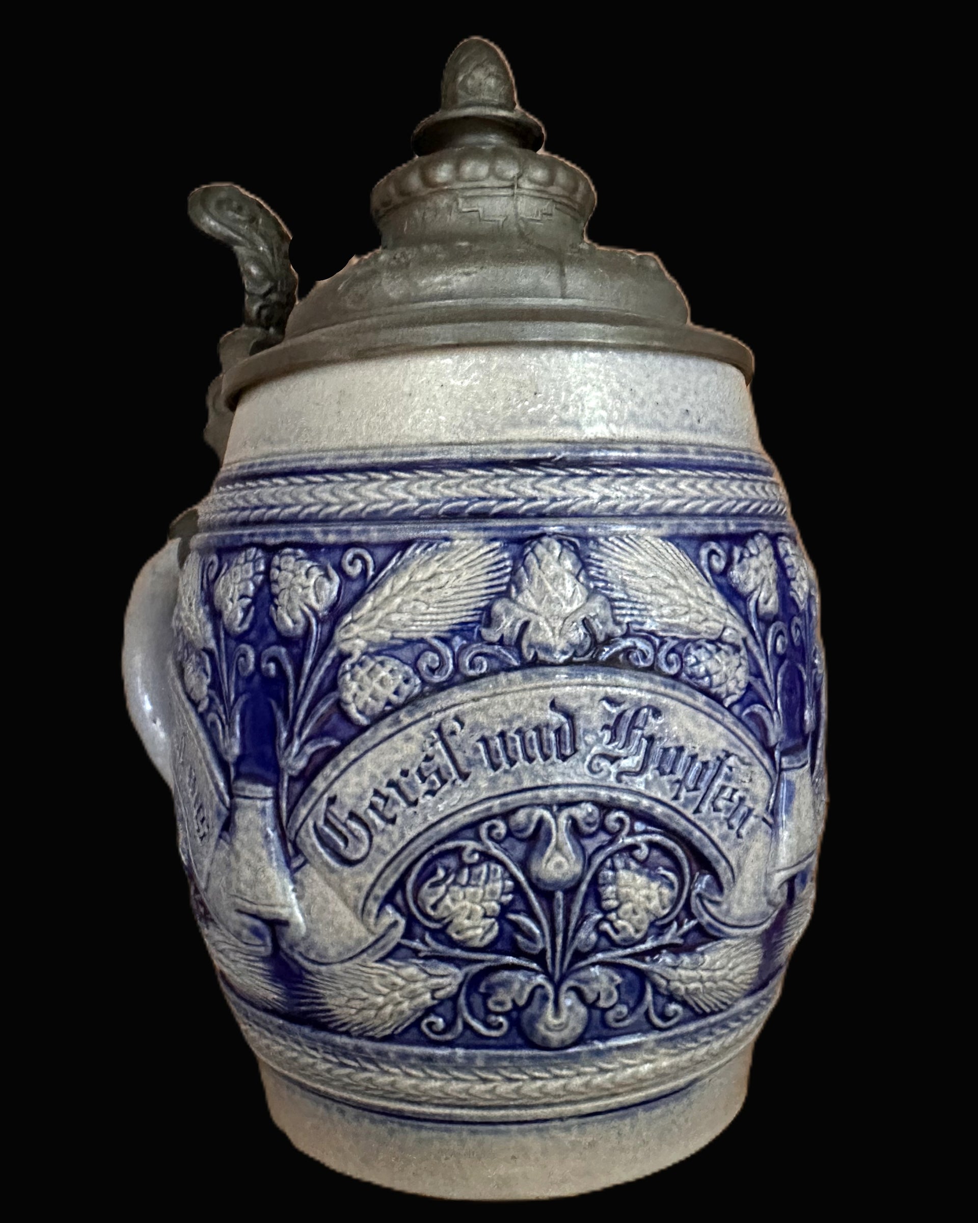 German Stoneware Beer Stein with Pewter Lid – “Gerste und Hopfen” Relief, Mold Number 486