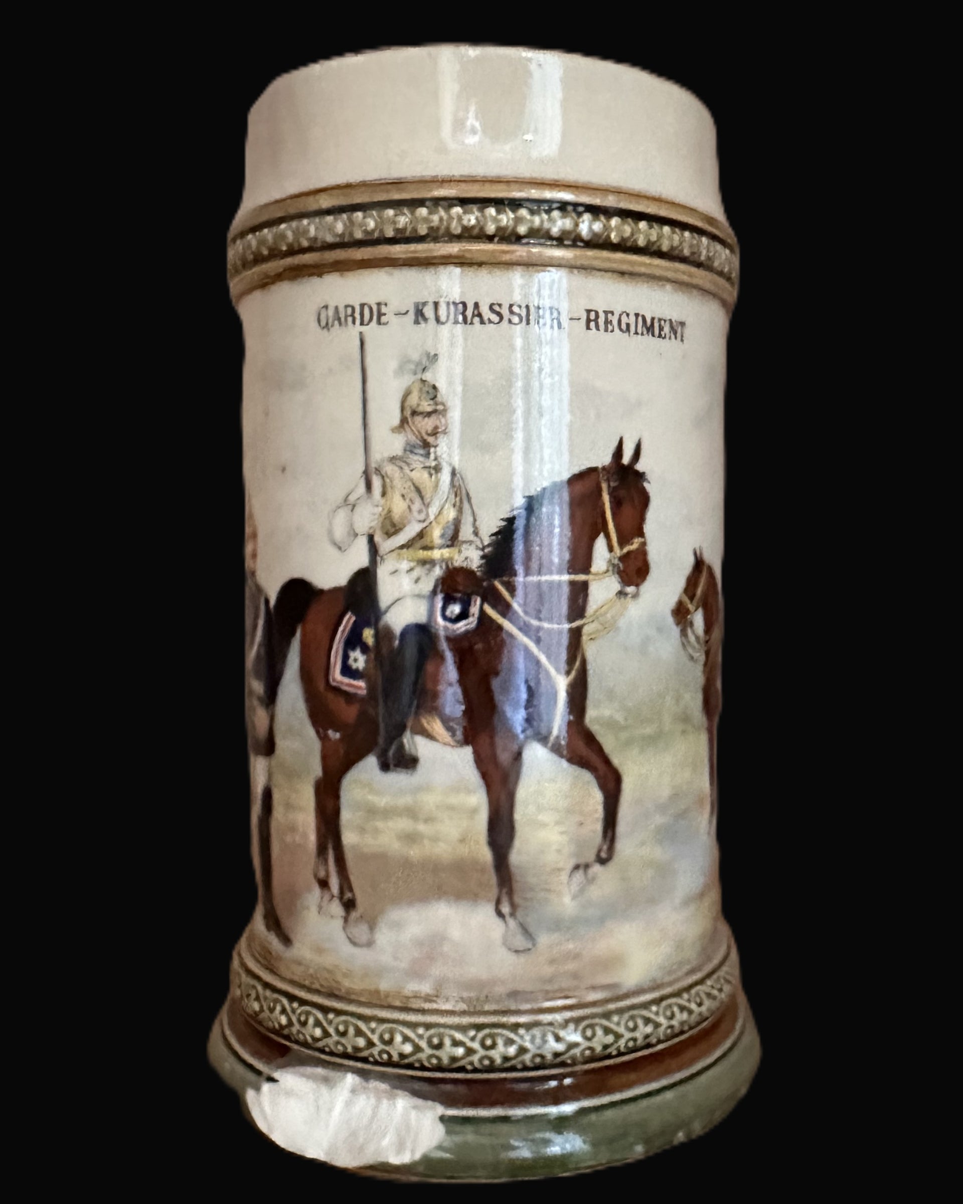 Mettlach Beer Stein No. 2140 – Garde-Kürassier-Regiment Scene, ½ Liter, 1895 Dated Base