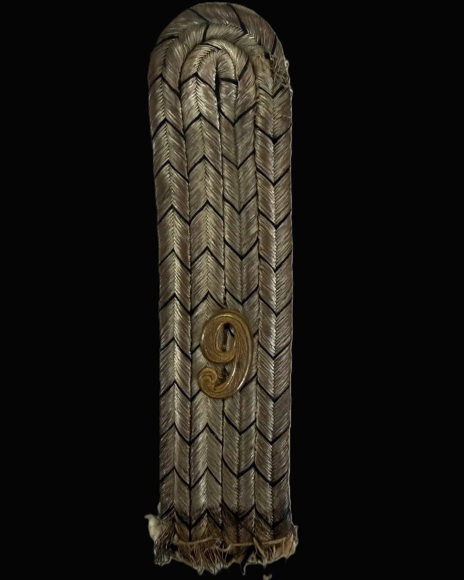 Imperial German Grenadier Regiment 9 Graf Gneisenau Leutnant Shoulder Board