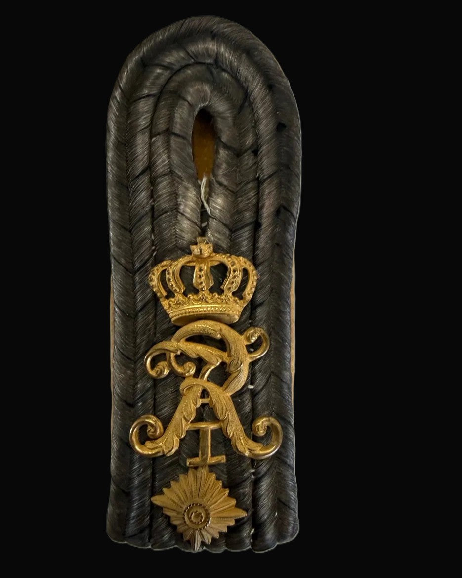 Imperial German Grenadier Regiment 5 Oberleutnant Shoulder Board Crown Cypher