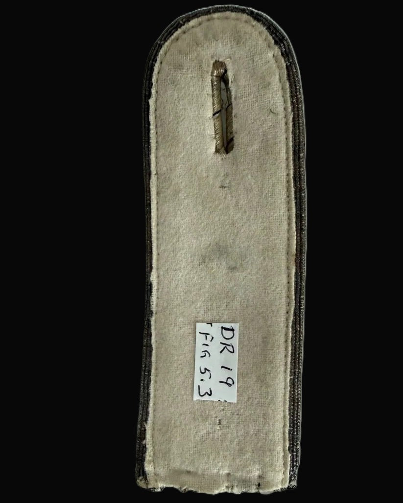 Imperial German Oldenburg Dragoon Regiment 19 Hauptmann Shoulder Board Cypher