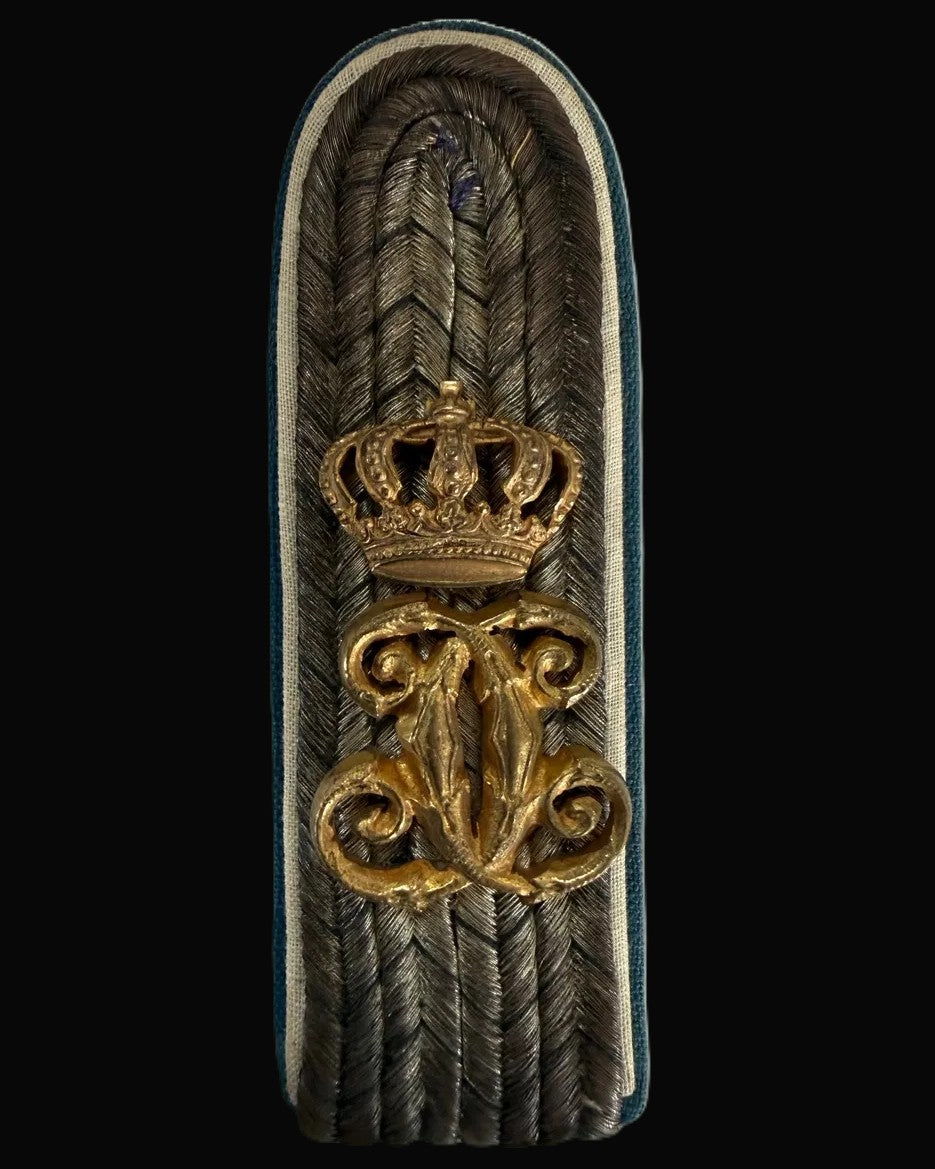 Imperial German Dragoon Regiment 9 Leutnant Cypher Shoulder Board Dual Underlay