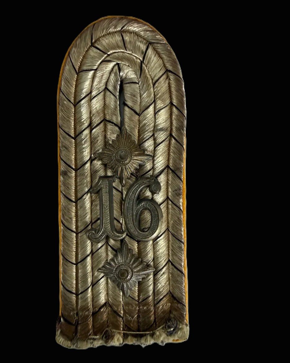 Imperial German Dragoon Regiment 16 Rittmeister Numeral Shoulder Board