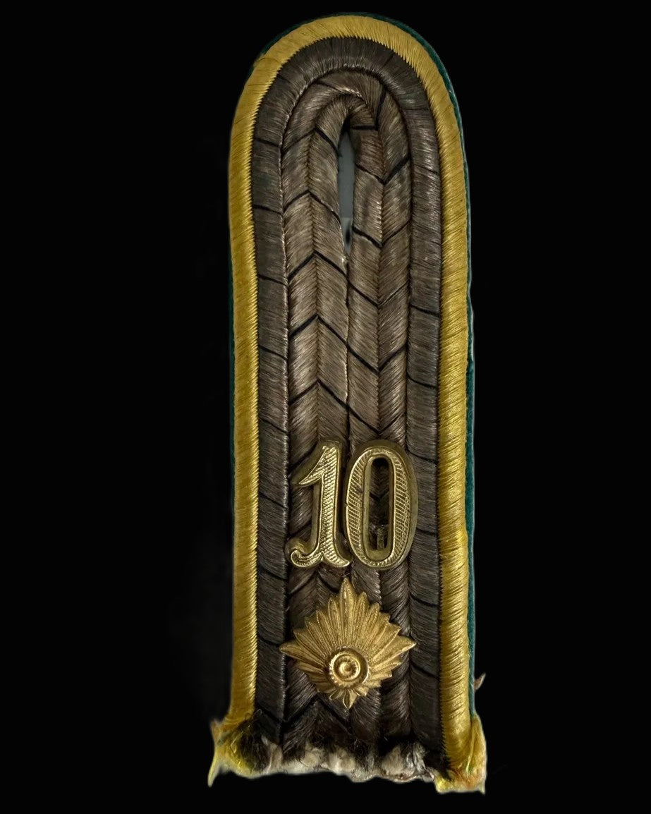 Imperial German Jager zu Pferde 10 Oberleutnant Numeral Shoulder Board