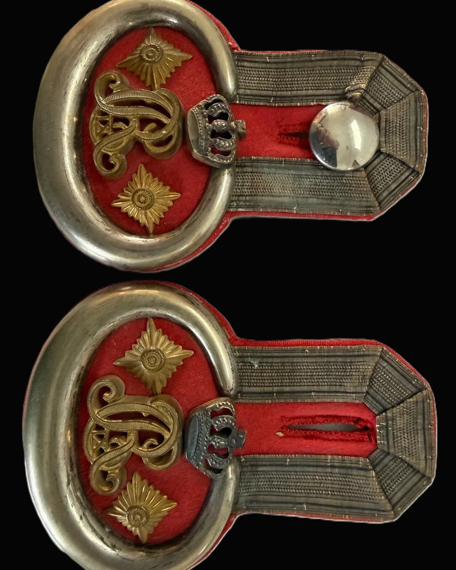 Imperial German Prussia Ulan UlR 6 Officer Epaulette Pair Rittmeister Silver