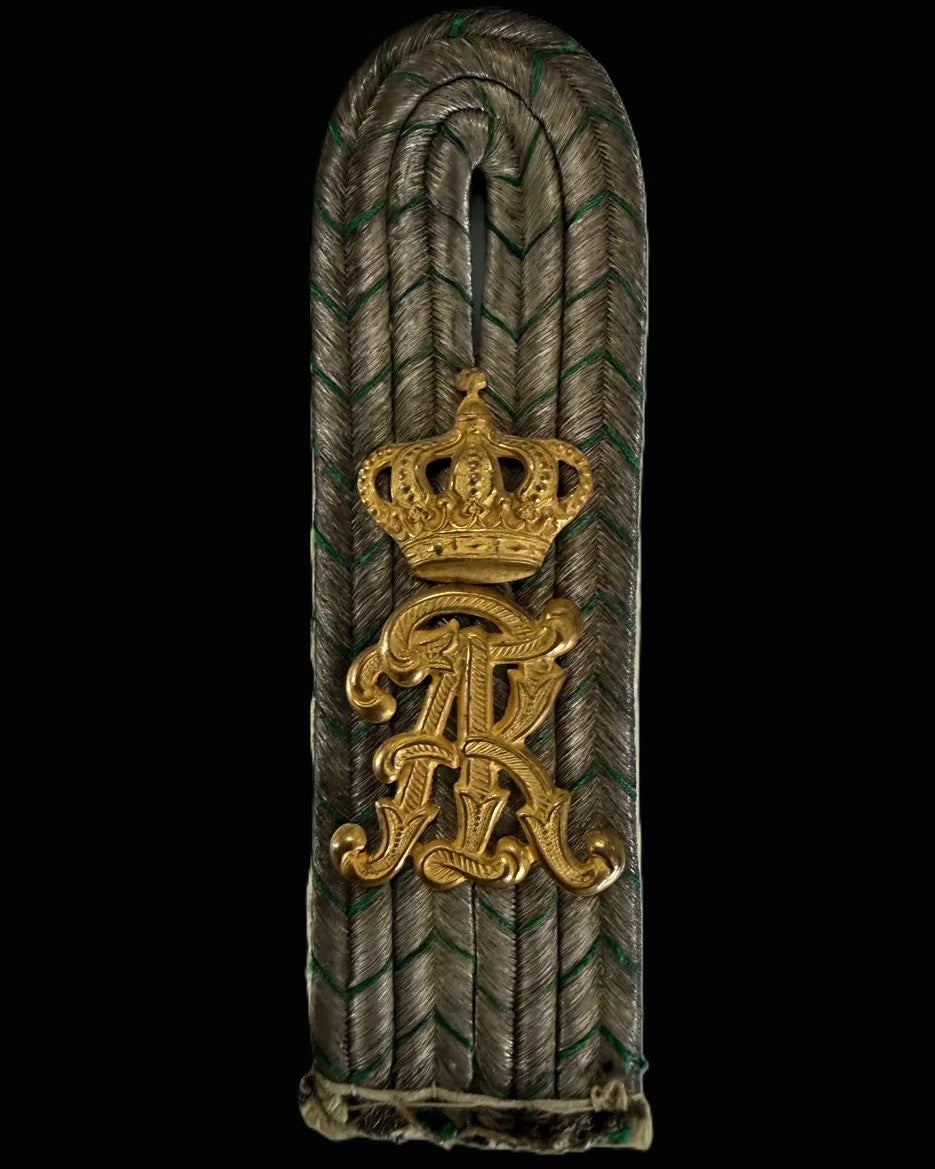 Saxon Leib Grenadier R 100 Officer Shoulder Board Leutnant Royal Cypher