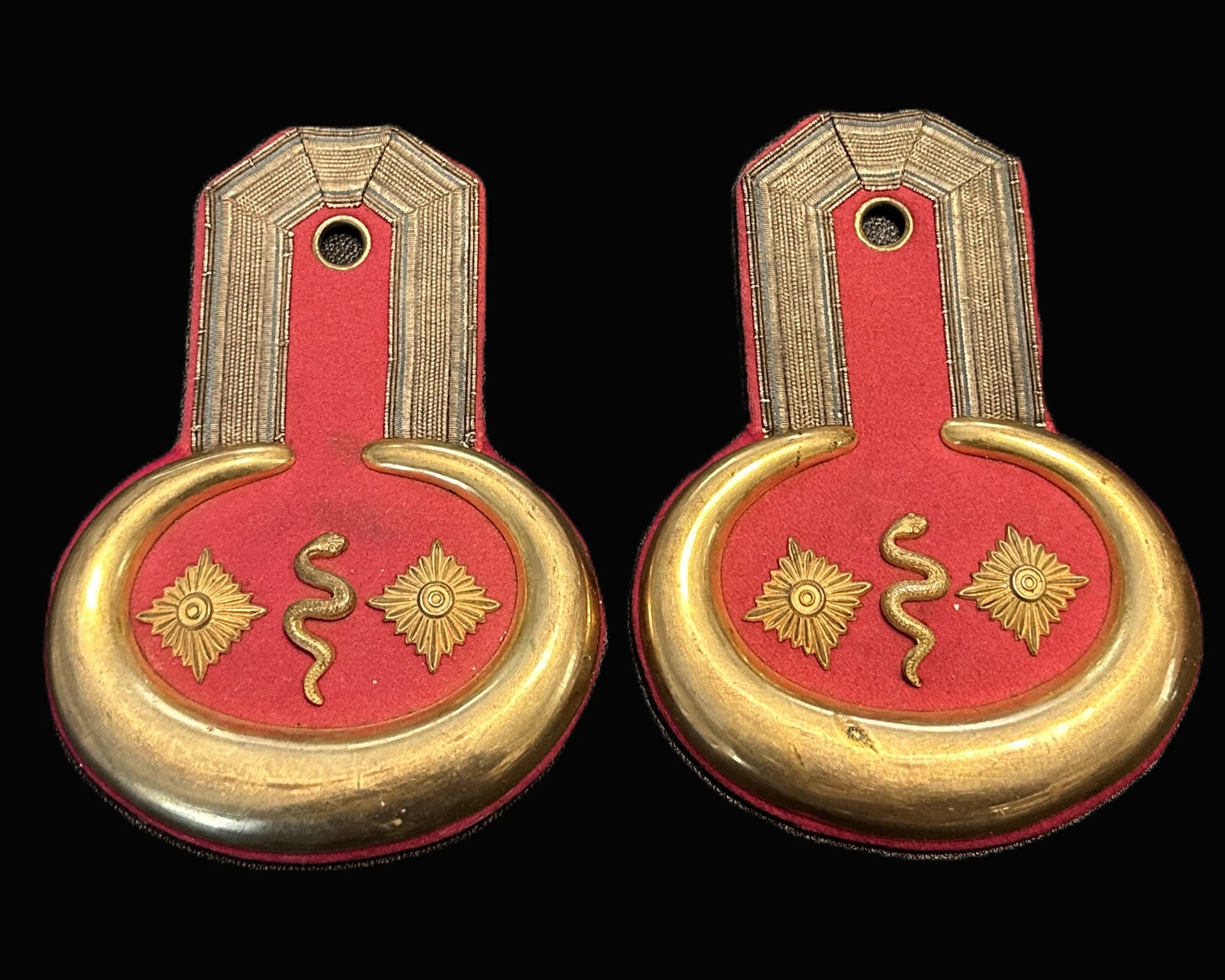 Bavarian Medical Officer’s Epaulettes – Pair (Oberstabsarzt / Senior Surgeon)