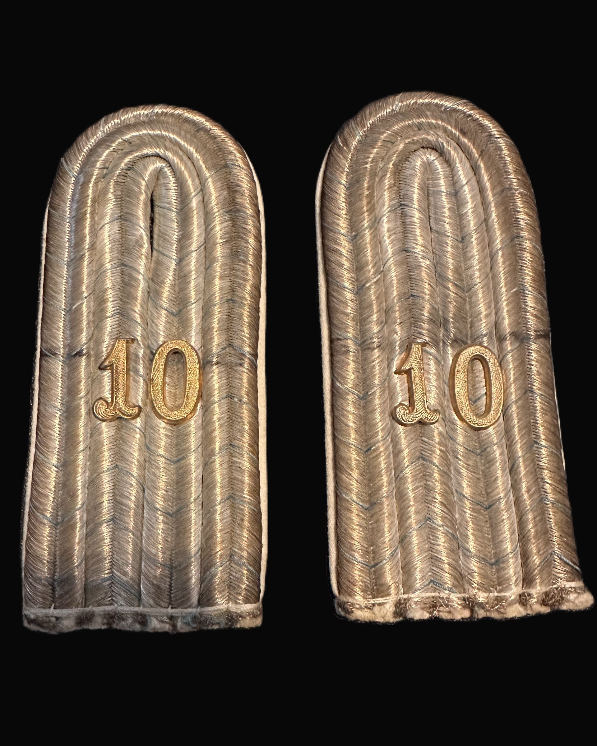 Pair of Bavarian Infantry Leutnant’s Shoulder Boards – Infantry Regiment Nr. 10