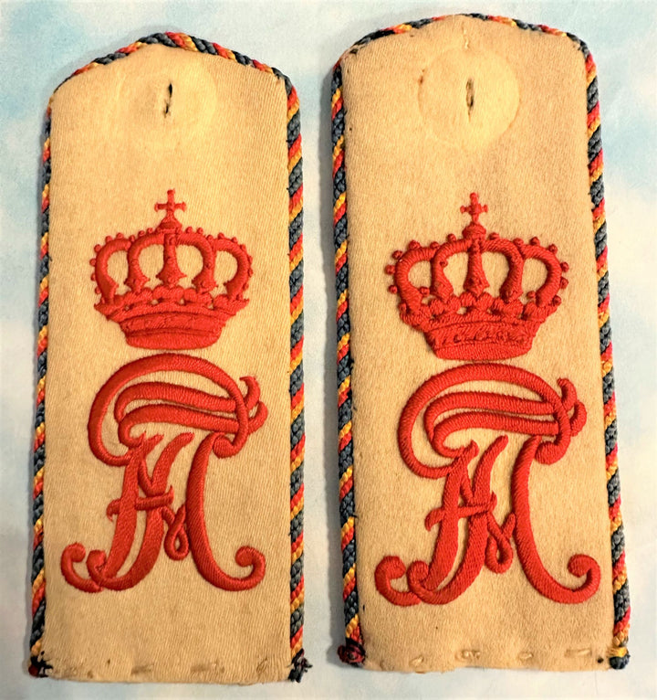 Mecklenburg-Schwerin Shoulder Boards - One-Year Volunteer, Grenadier Regiment Nr. 89 - Derrittmeister Militaria Group