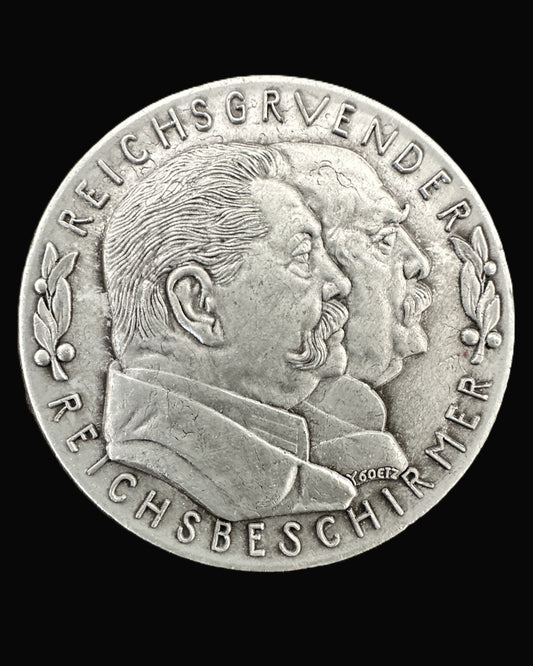 German Reich Commemorative Medallion – Bismarck and Hindenburg (1931)